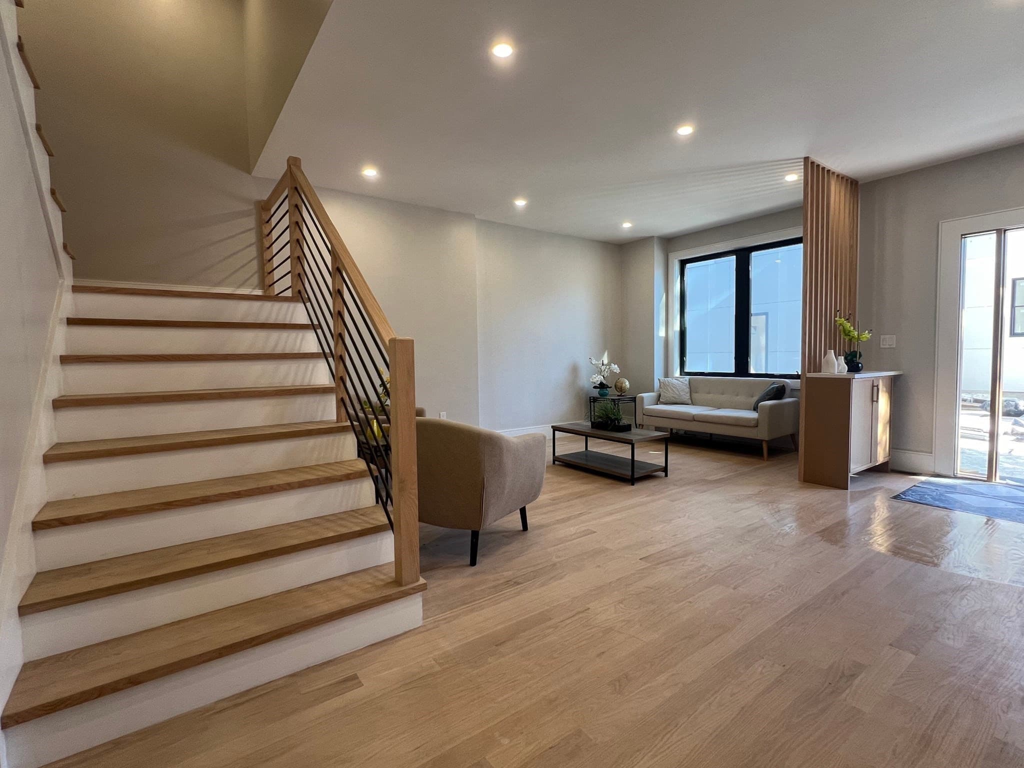Single Family Residence at 53 Oak, Newton MA 02465, photo 3 of 6