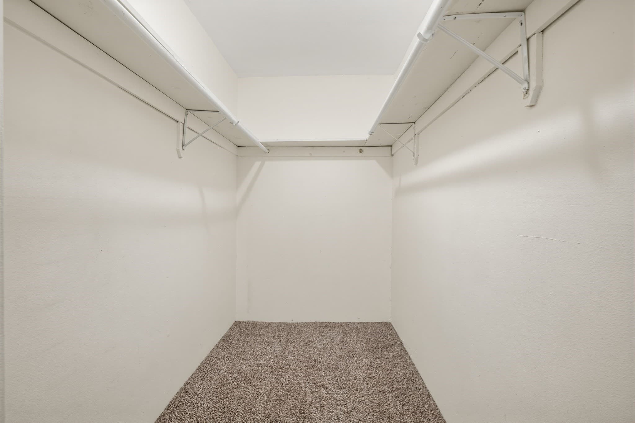 Condominium at 2 Shadowbrook # 51, Milford MA 01757, Milford, photo 13 of 25