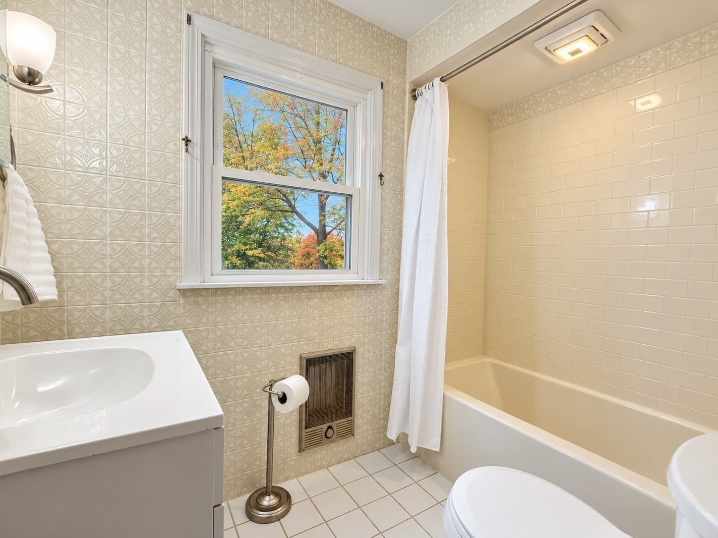 Single Family Residence at 54 Old Gilbertville Rd, Ware MA 01082, Ware, photo 20 of 28