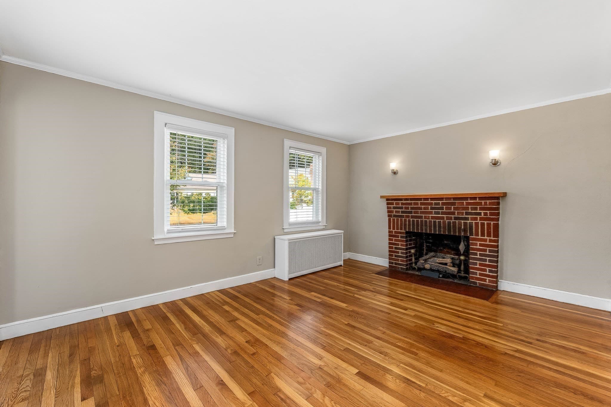 Single Family Residence at 15 Bryant Rd, Boston MA 02132, Boston, photo 6 of 42