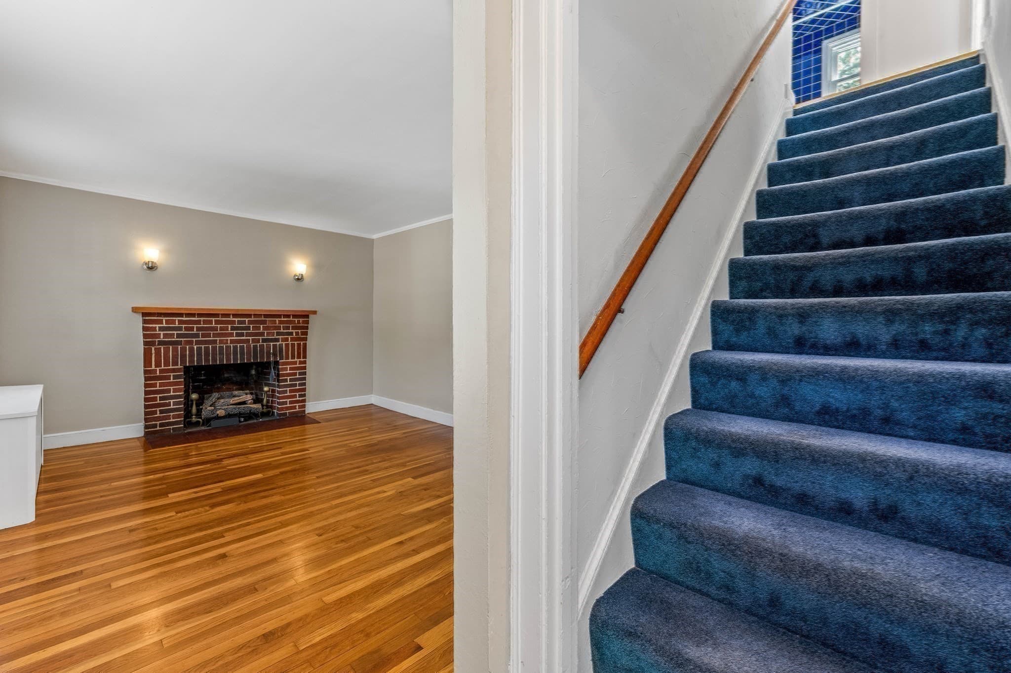 Single Family Residence at 15 Bryant Rd, Boston MA 02132, Boston, photo 10 of 42