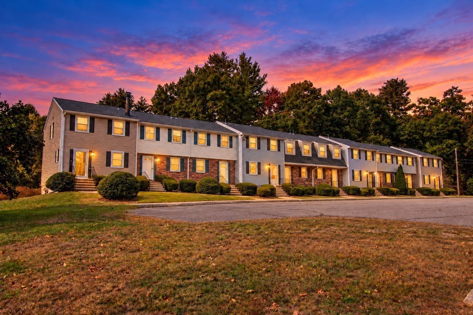 Condominium at 33 Sherburne Ave # 3, Tyngsborough MA 01879, Tyngsborough, photo 2 of 38