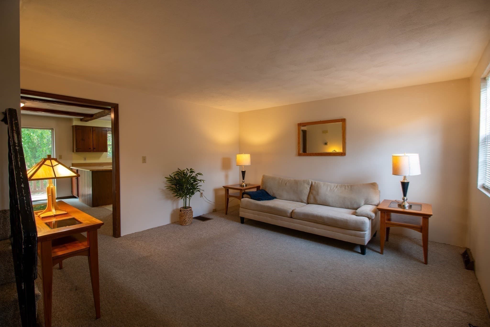Condominium at 33 Sherburne Ave # 3, Tyngsborough MA 01879, Tyngsborough, photo 4 of 38