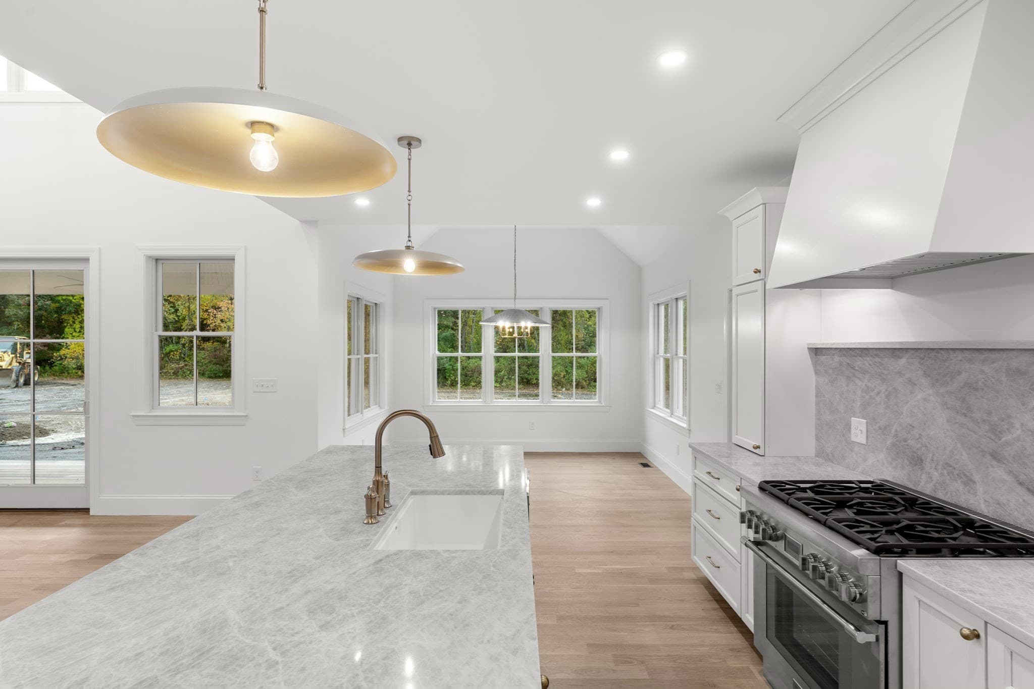 Single Family Residence at 2 Cynthia Circle, Wenham MA 01984, Wenham, photo 8 of 28