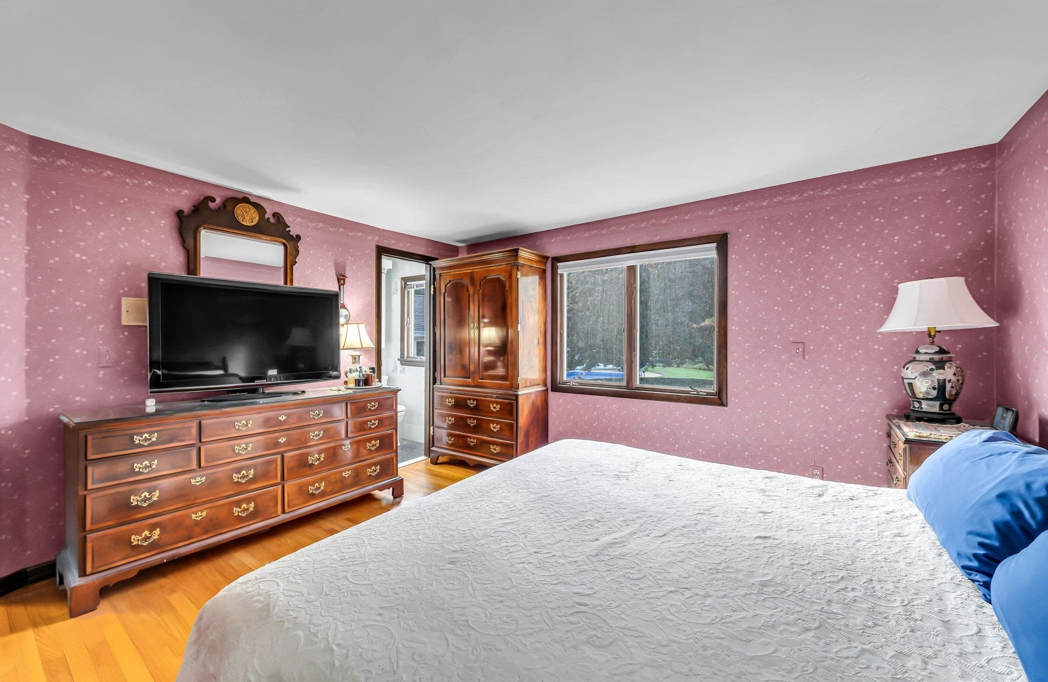Single Family Residence at 5 Nora St, Chicopee MA 01013, photo 14 of 40