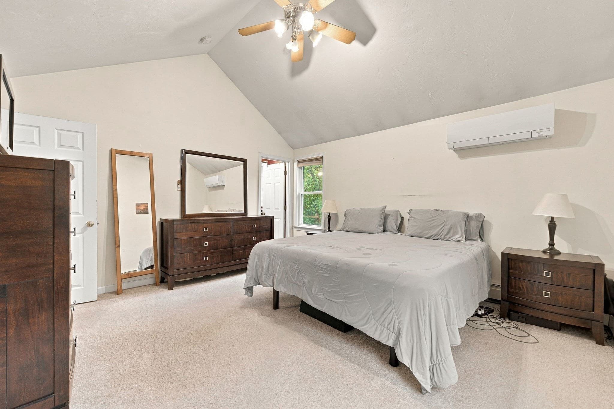 Single Family Residence at 6 Clover Hill Road, Sutton MA 01590, Sutton, photo 20 of 42