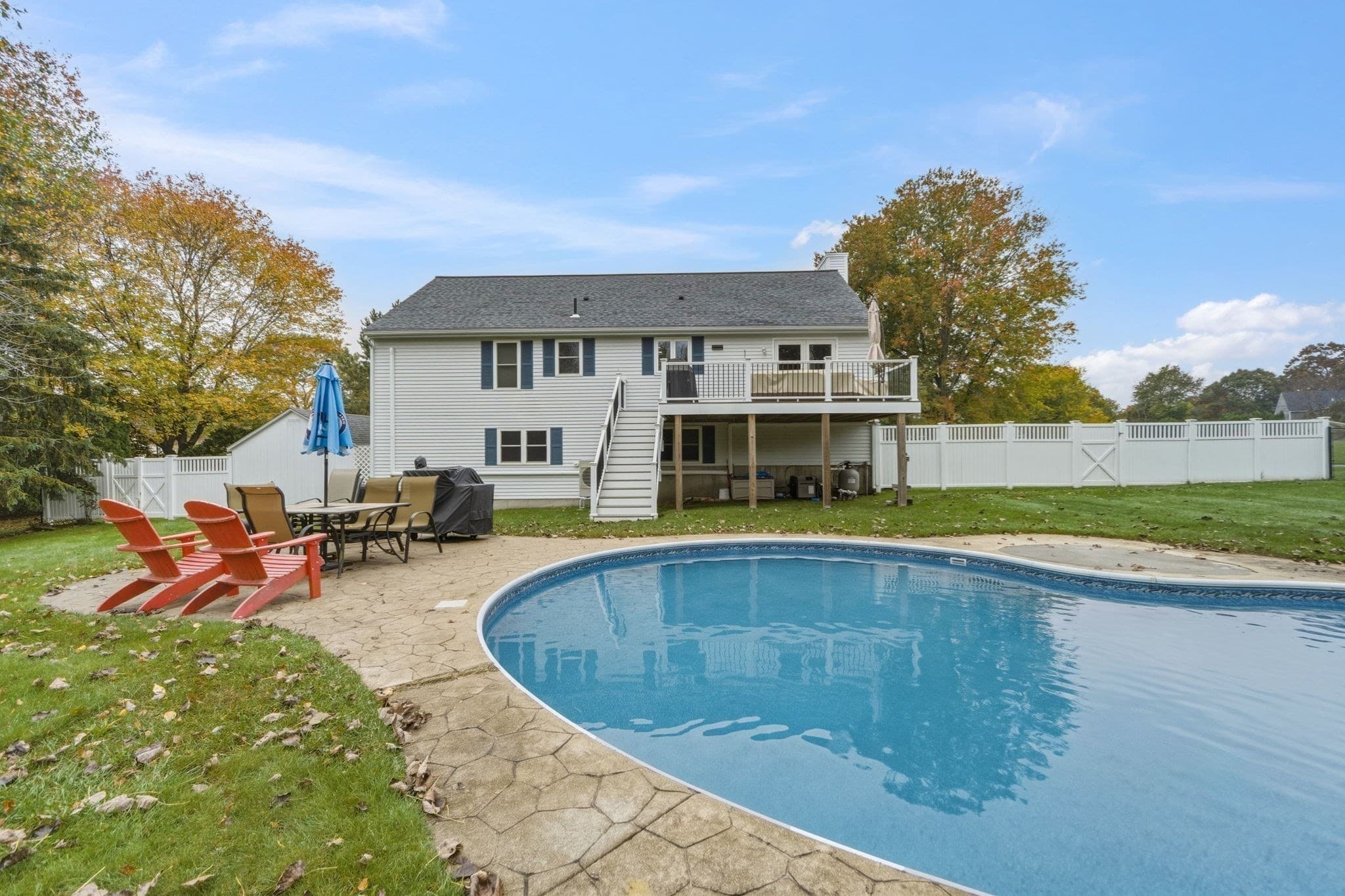 Single Family Residence at 6 Clover Hill Road, Sutton MA 01590, Sutton, photo 39 of 42