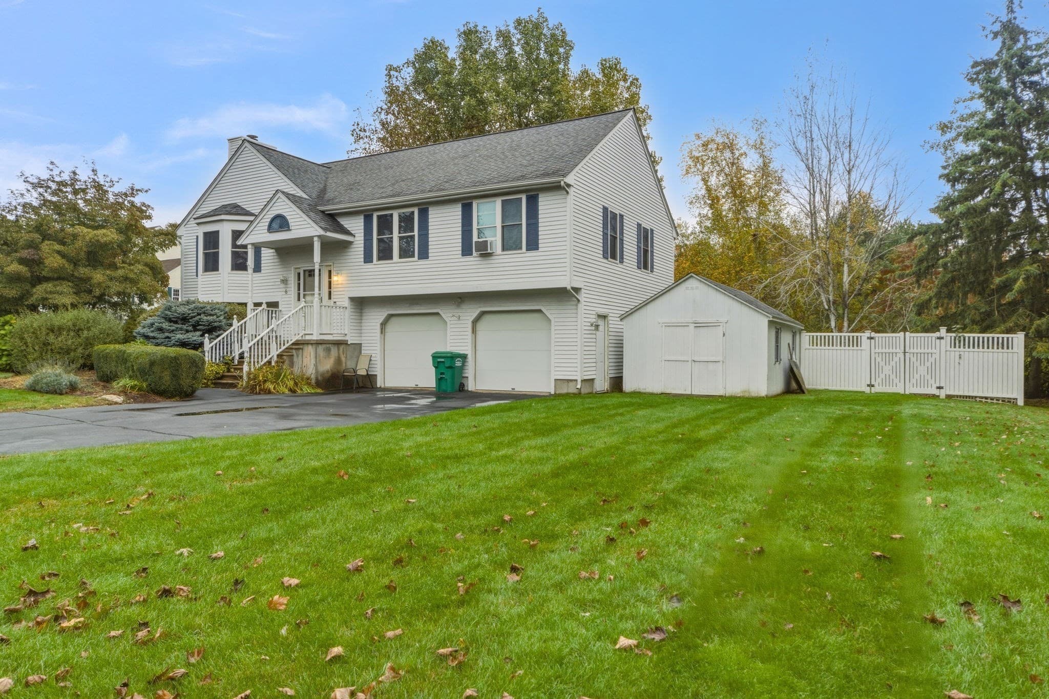 Single Family Residence at 6 Clover Hill Road, Sutton MA 01590, Sutton, photo 4 of 42