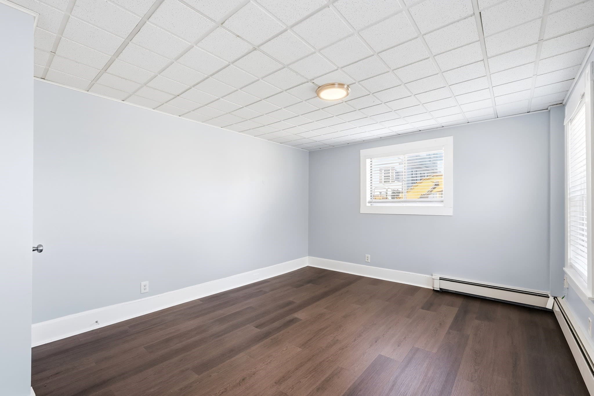 3 Family at 114-116 Laurel St, Fitchburg MA 01420, Fitchburg, photo 11 of 40