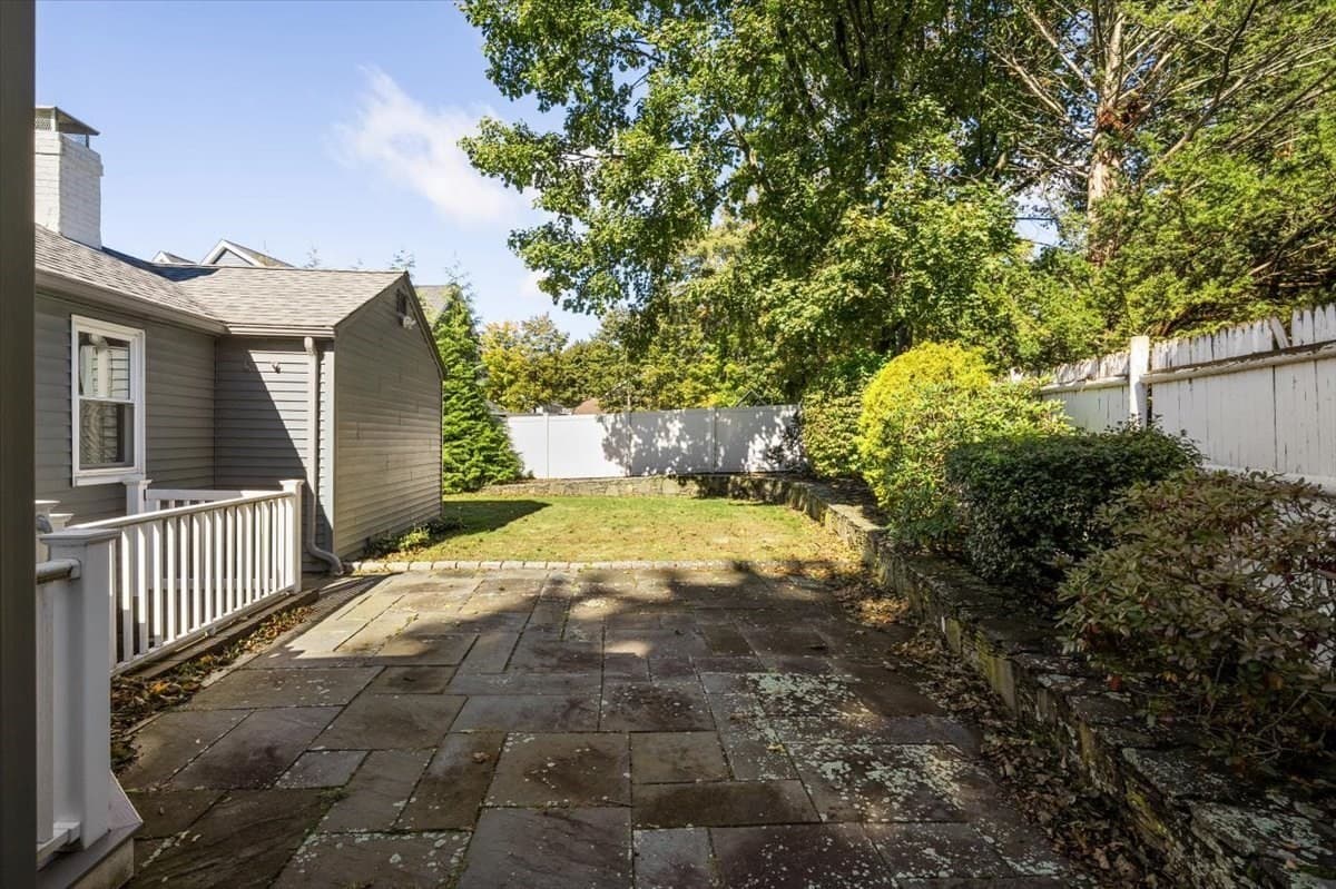 Single Family Residence at 78 Salem End Lane, Framingham MA 01702, Framingham, photo 19 of 26