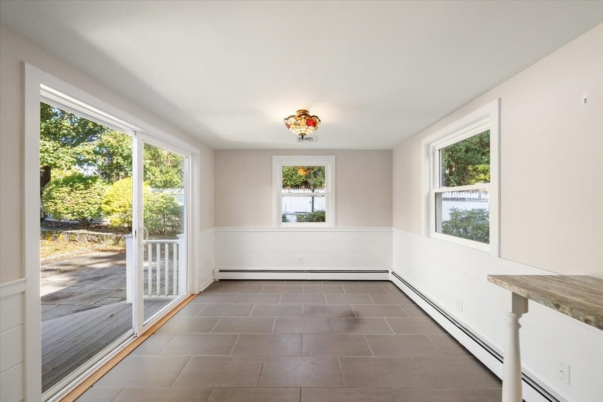 Single Family Residence at 78 Salem End Lane, Framingham MA 01702, Framingham, photo 8 of 26
