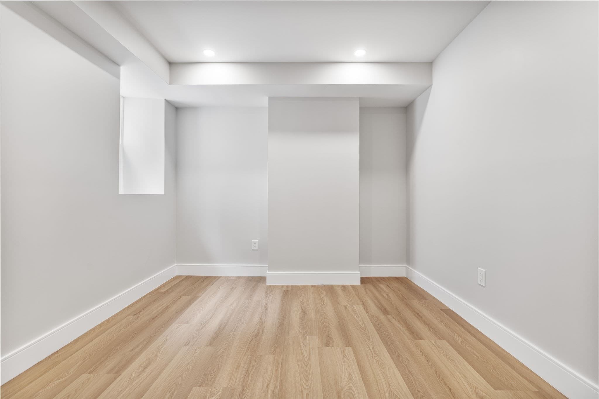 Condominium at 122 Woodruff Ave # 122, Medford MA 02155, Medford, photo 18 of 32