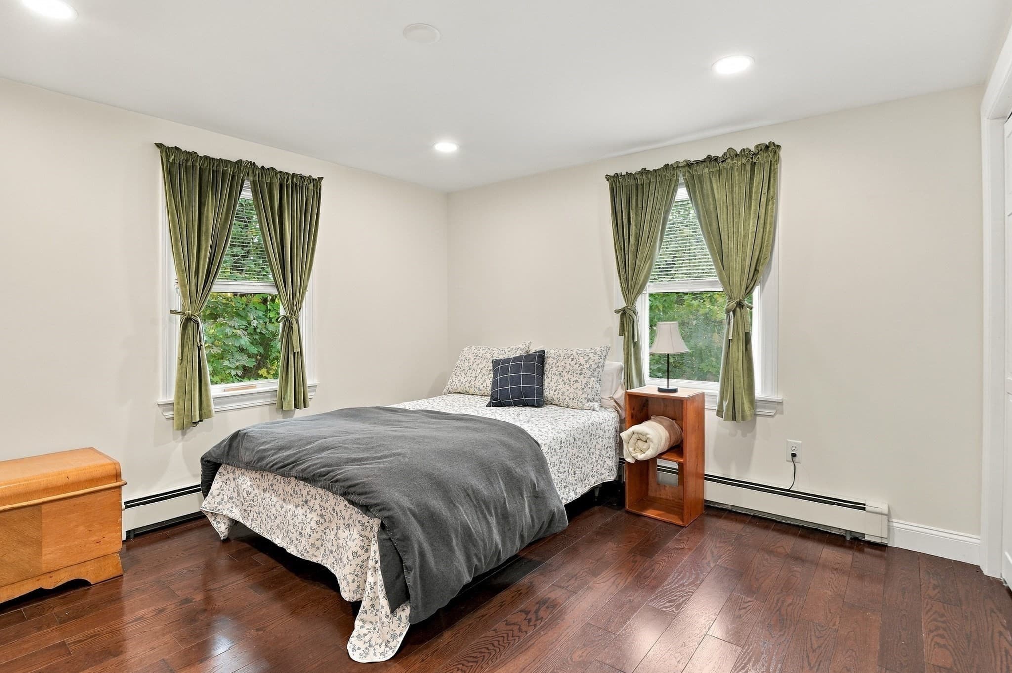 Single Family Residence at 3 Olive Drive, Leominster MA 01453, photo 21 of 34