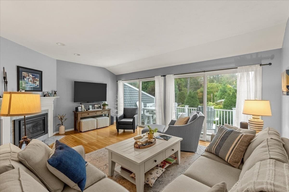 Condominium at 40 Driftway # 18, Scituate MA 02066, Scituate, photo 13 of 42