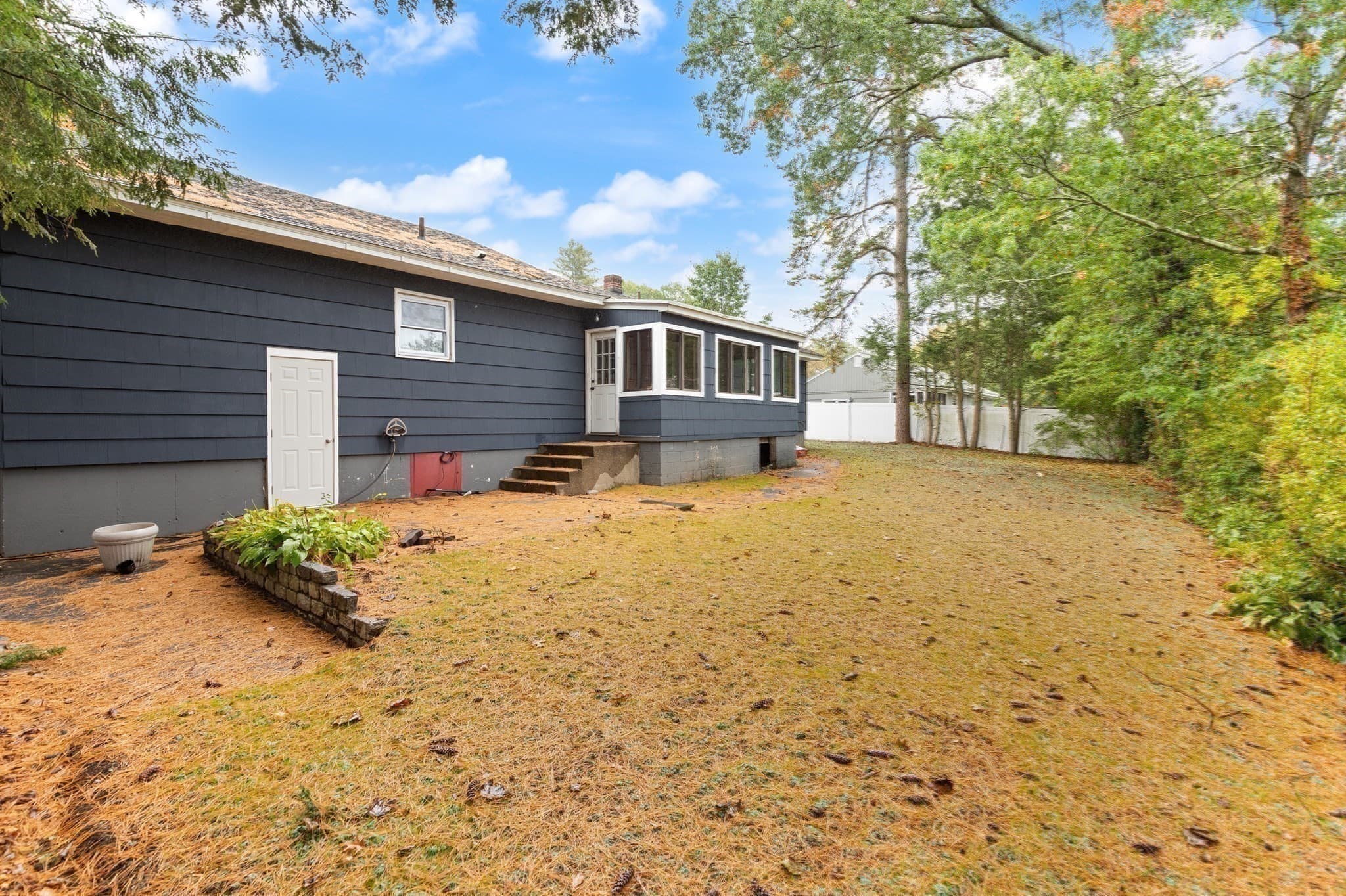 Single Family Residence at 7 Moonbeam Ave., Chelmsford MA 01824, photo 25 of 26