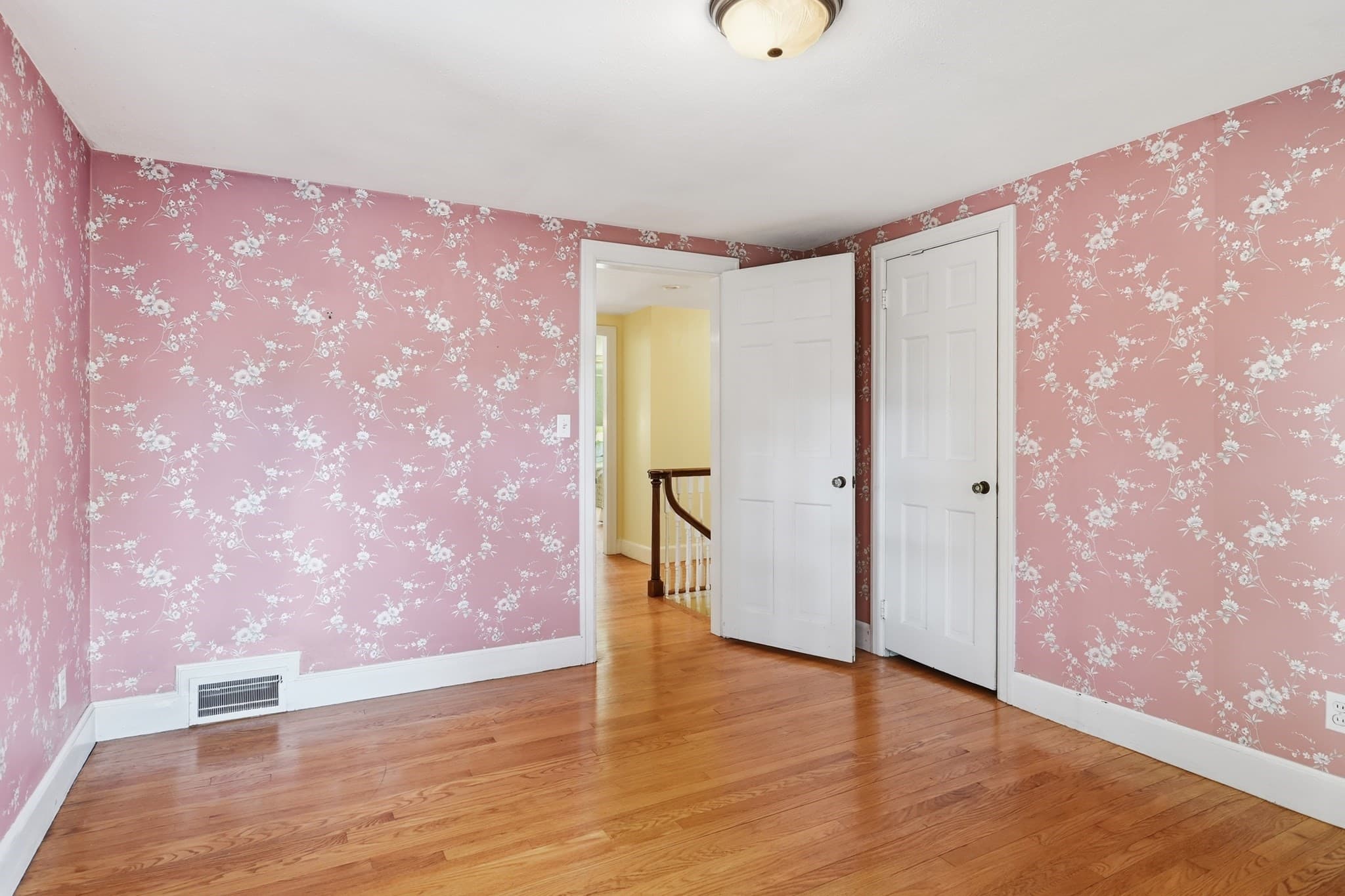 Single Family Residence at 105 Longview, Longmeadow MA 01106, photo 23 of 42