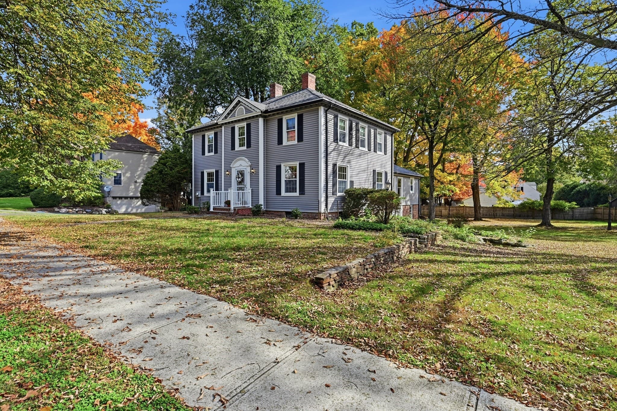 Single Family Residence at 105 Longview, Longmeadow MA 01106, photo 2 of 42