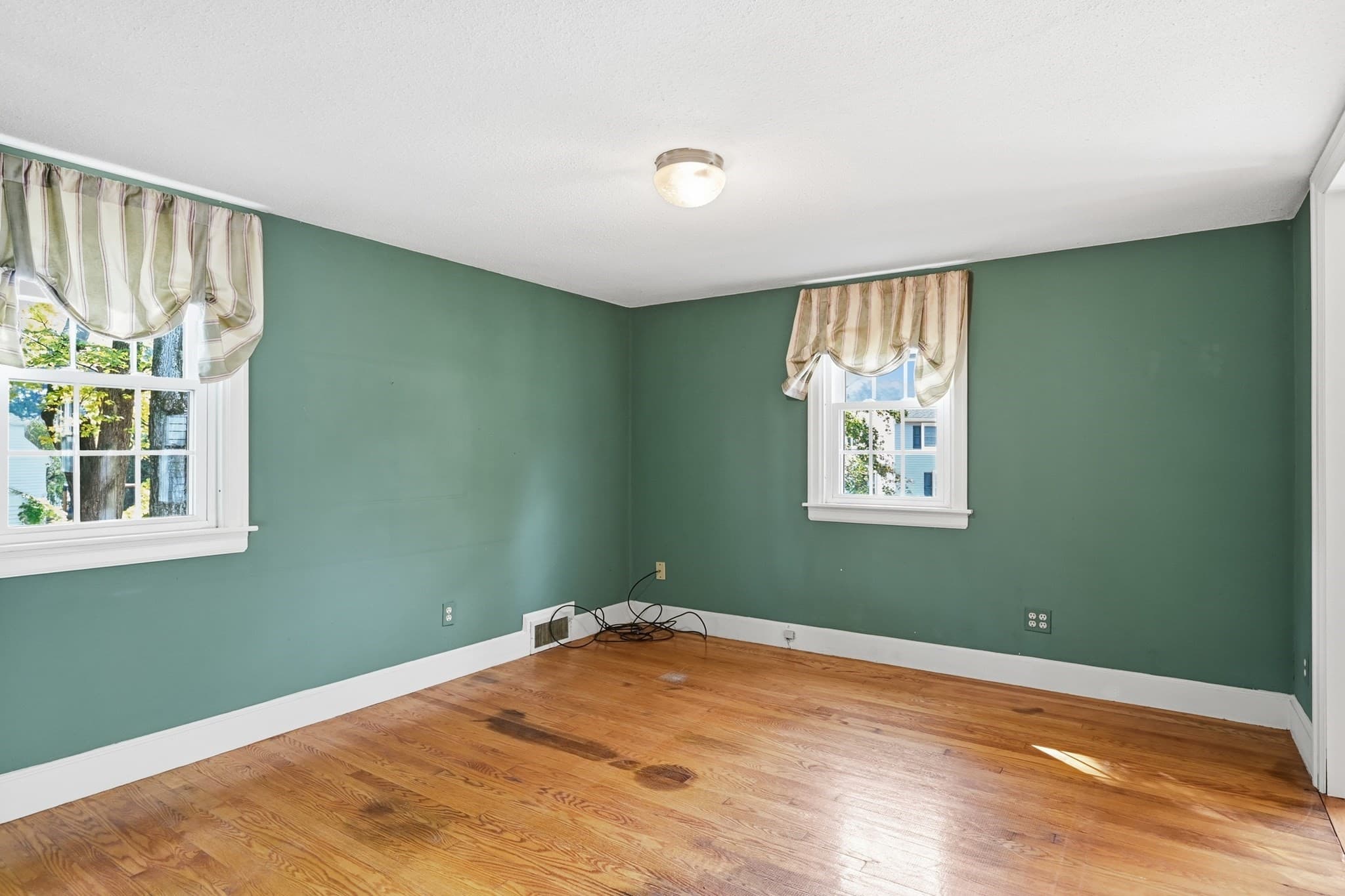Single Family Residence at 105 Longview, Longmeadow MA 01106, photo 13 of 42