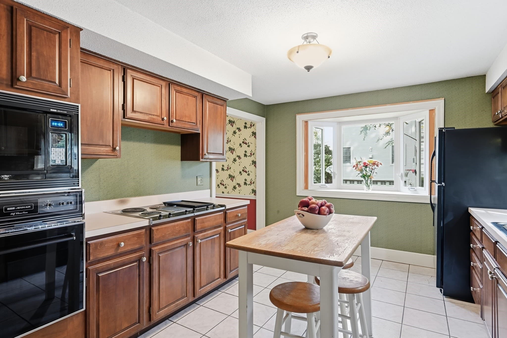 Single Family Residence at 105 Longview, Longmeadow MA 01106, photo 16 of 42