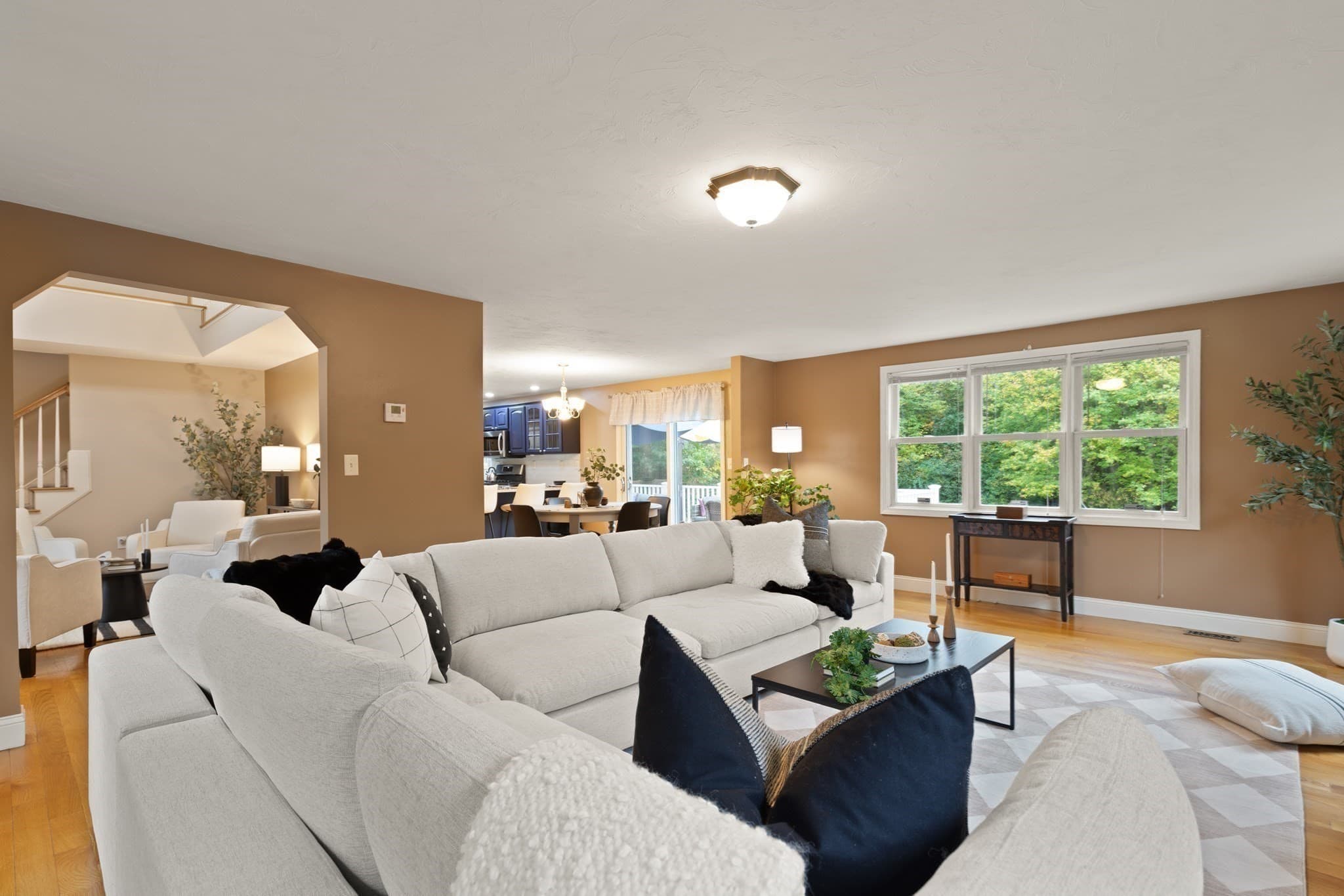 Single Family Residence at 20 Dennison Ct, Stoughton MA 02072, Stoughton, photo 5 of 29