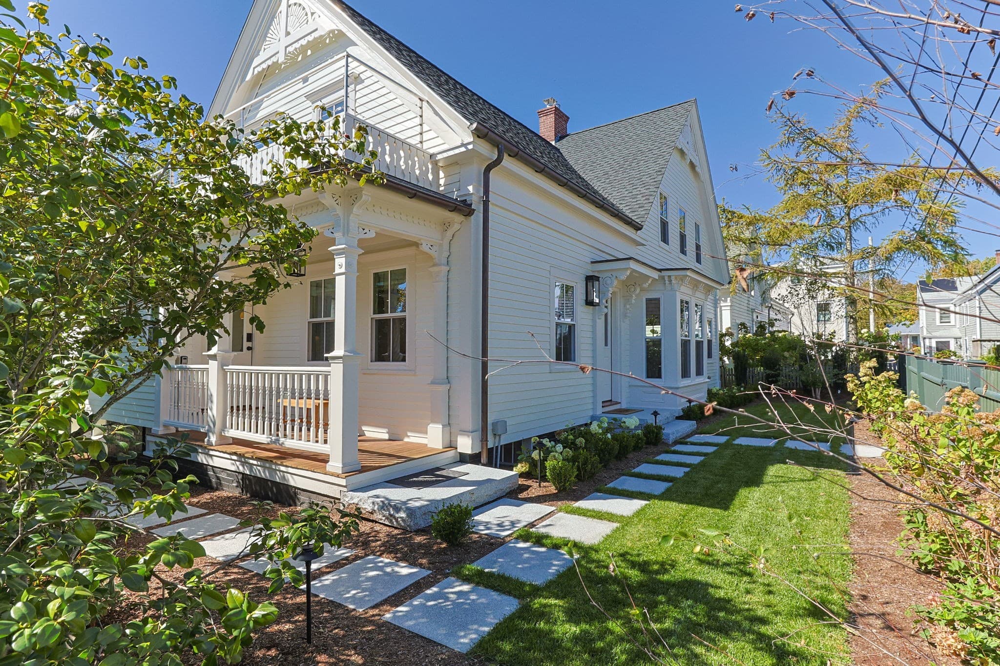 6 Washington Avenue, Provincetown MA 02657