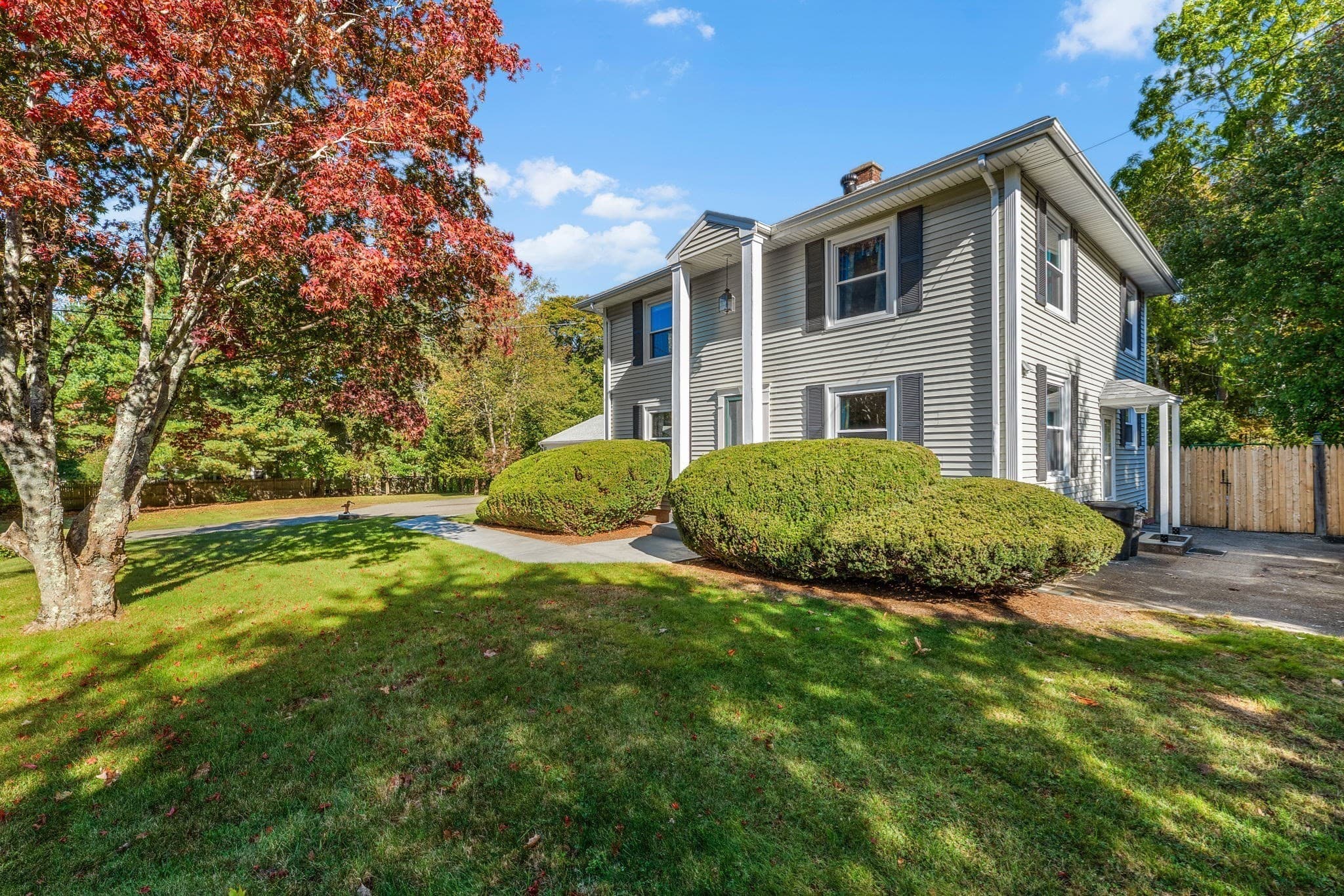 Single Family Residence at 548 Plymouth St, East Bridgewater MA 02333, photo 2 of 42