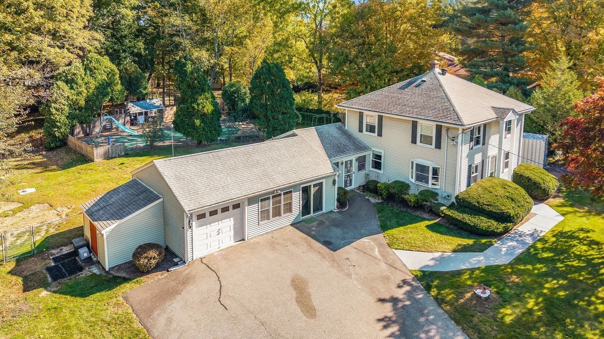 Single Family Residence at 548 Plymouth St, East Bridgewater MA 02333, photo 3 of 42