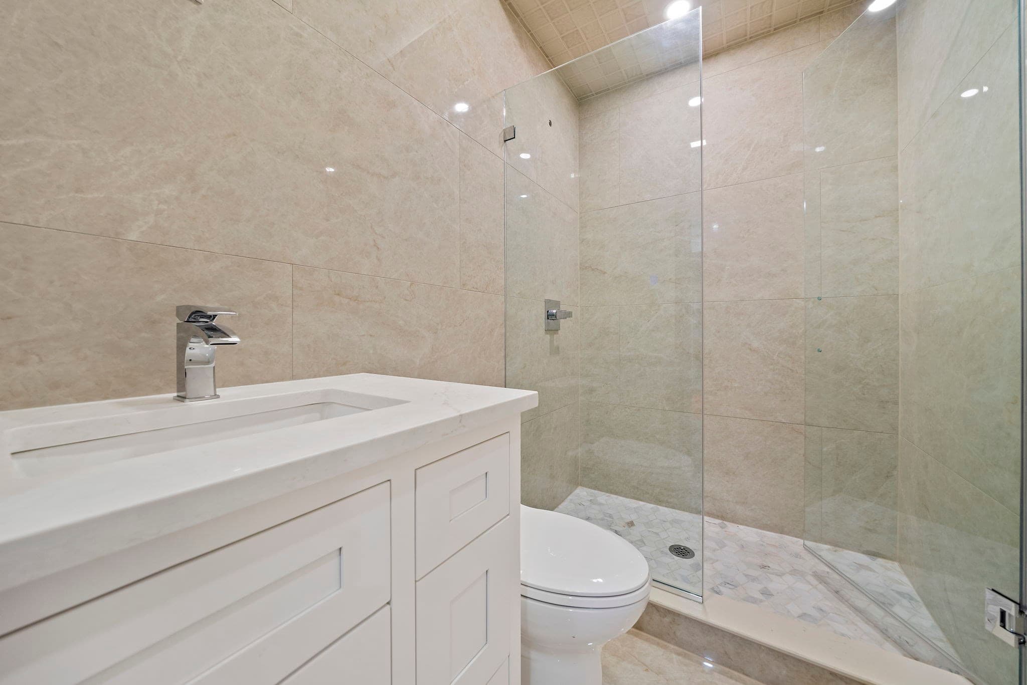 Condominium at 4 Haynes St # 1, Boston MA 02128, Boston, photo 11 of 15