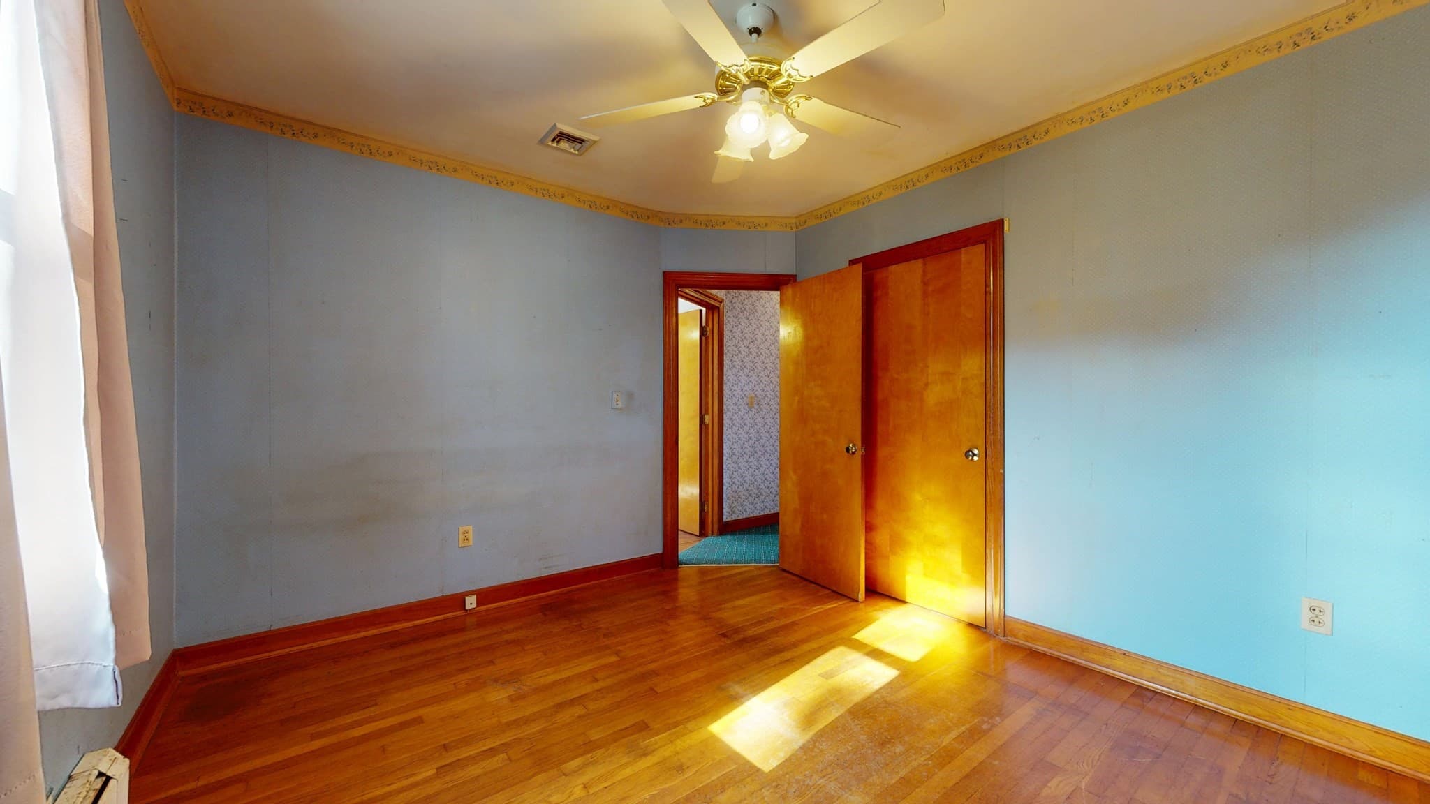 Single Family Residence at 16 Clinton St, Dartmouth MA 02748, photo 15 of 21