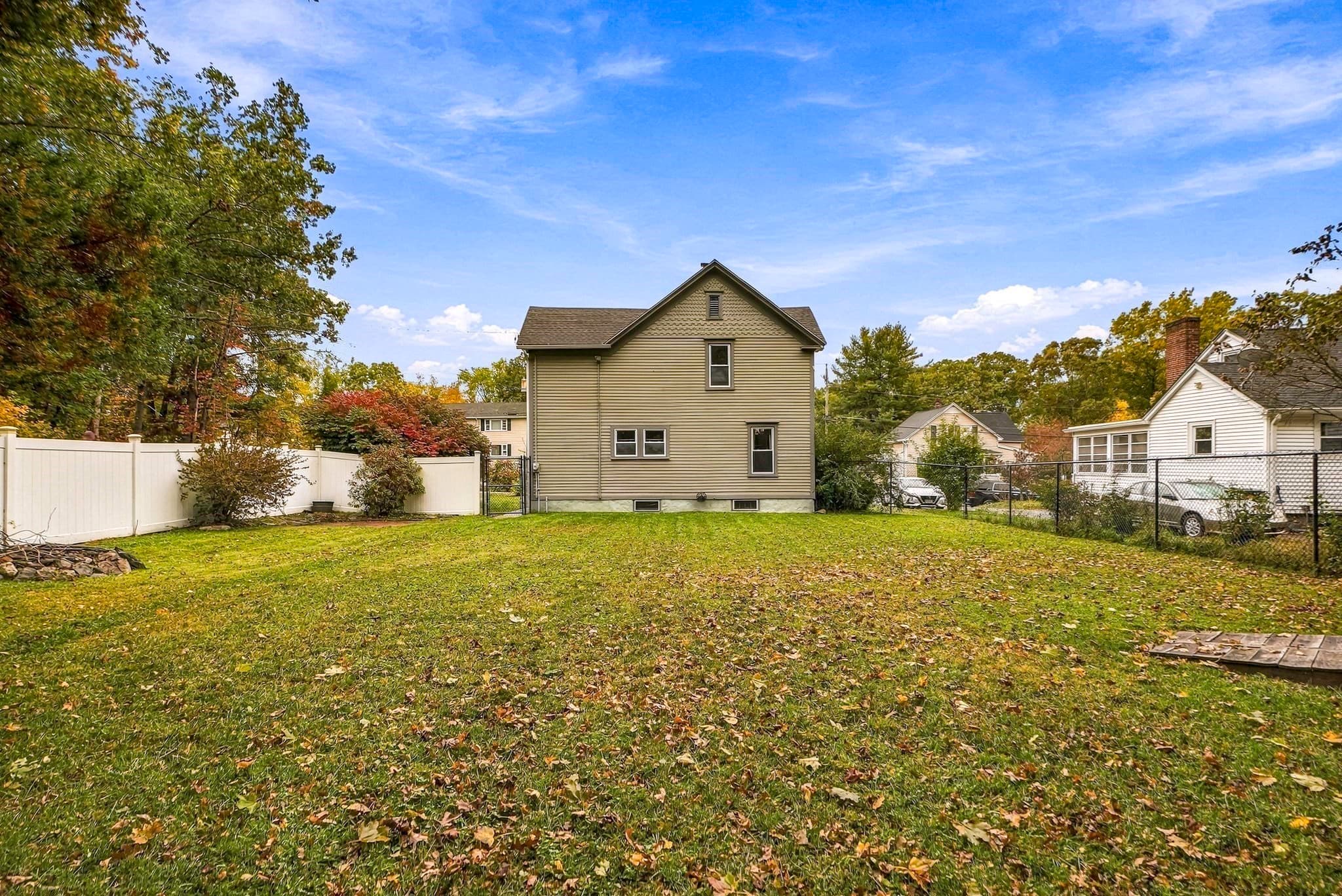 Single Family Residence at 34 Joyce St, Webster MA 01570, photo 23 of 30