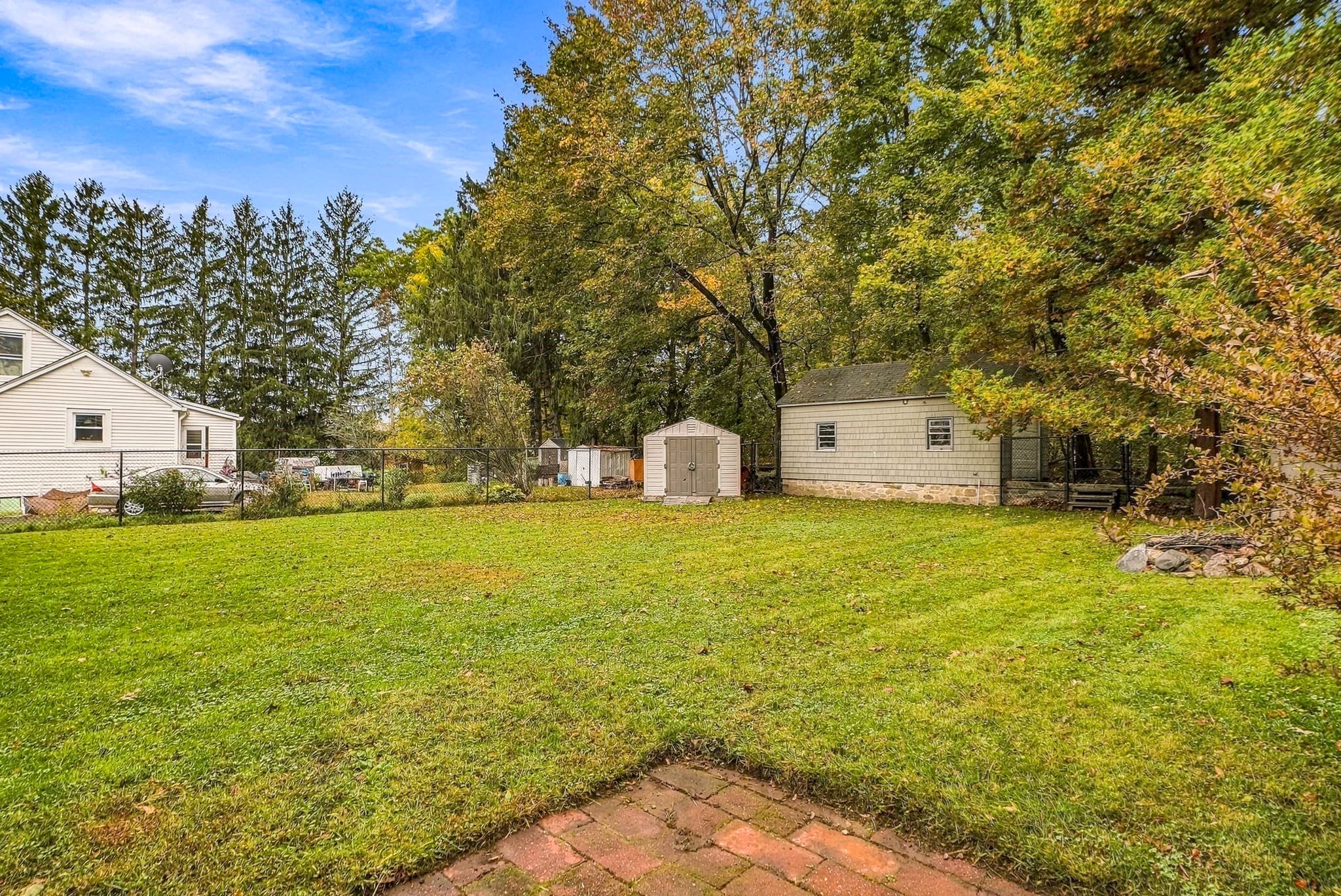 Single Family Residence at 34 Joyce St, Webster MA 01570, photo 25 of 30