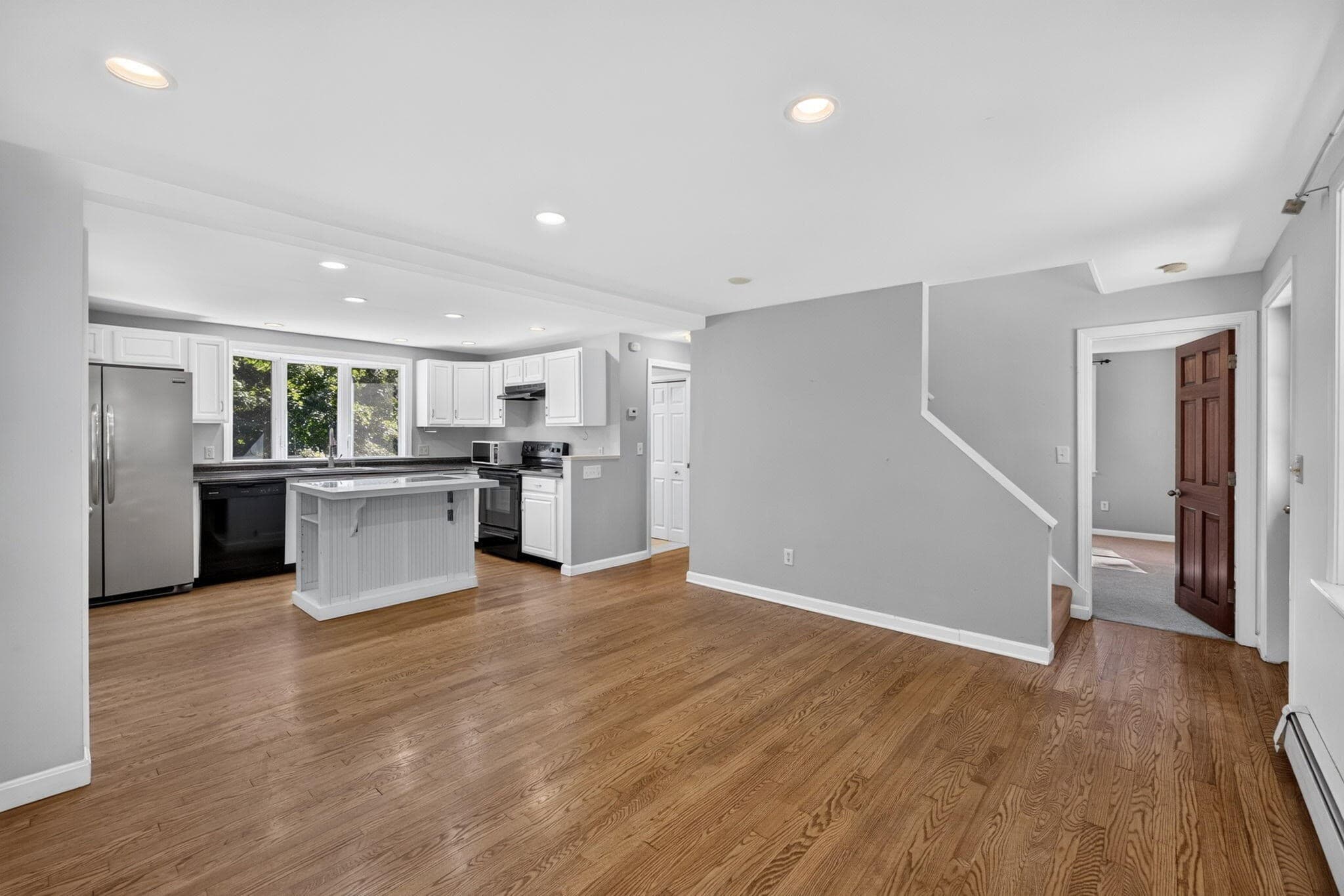 Single Family Residence at 147 Harwich Rd, Orleans MA 02653, Orleans, photo 10 of 35