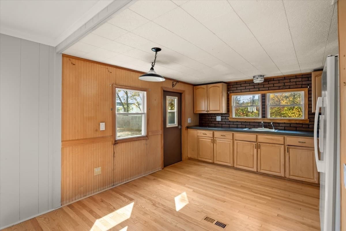 Mobile Home at 130 East Washington St # 89, North Attleboro MA 02760, photo 6 of 25