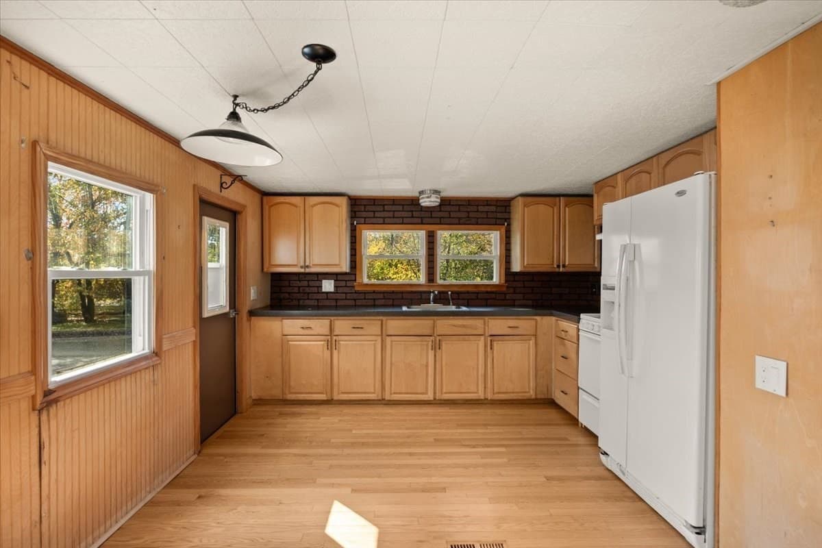 Mobile Home at 130 East Washington St # 89, North Attleboro MA 02760, photo 5 of 25