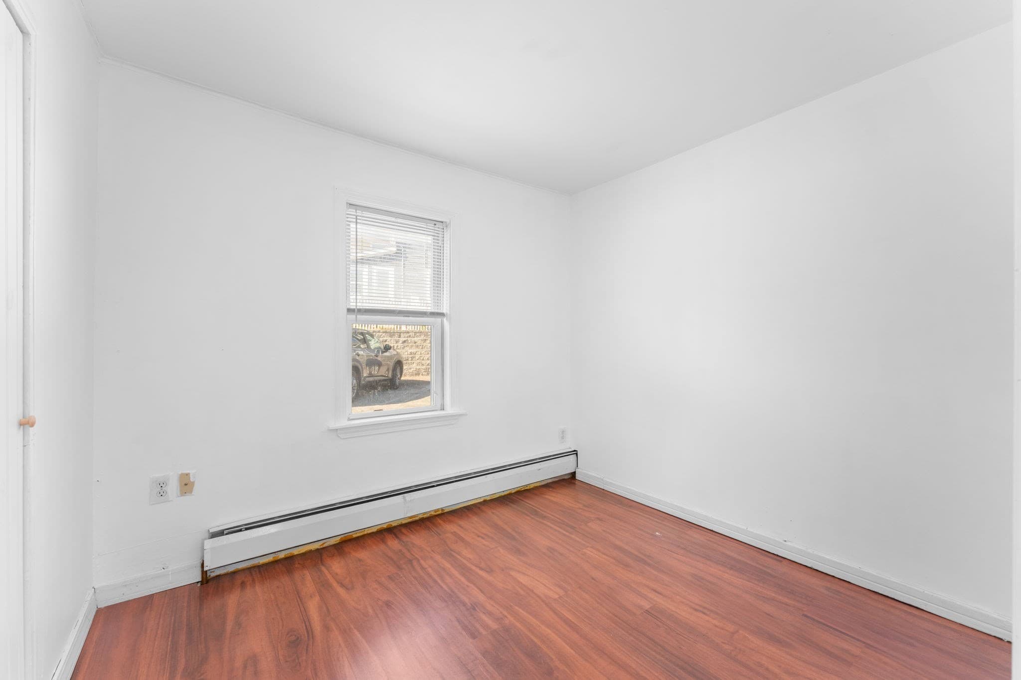 Single Family Residence at 576 Sea St, Quincy MA 02169, Quincy, photo 13 of 21
