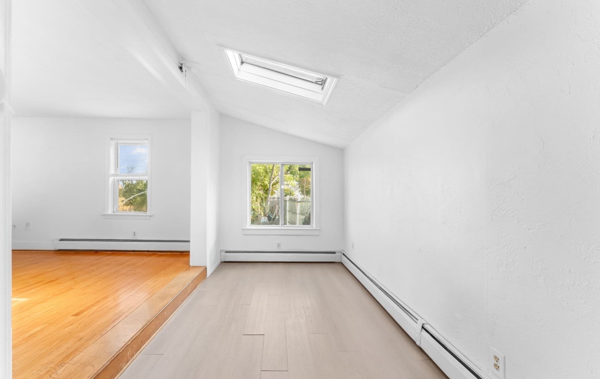 Single Family Residence at 576 Sea St, Quincy MA 02169, Quincy, photo 3 of 21