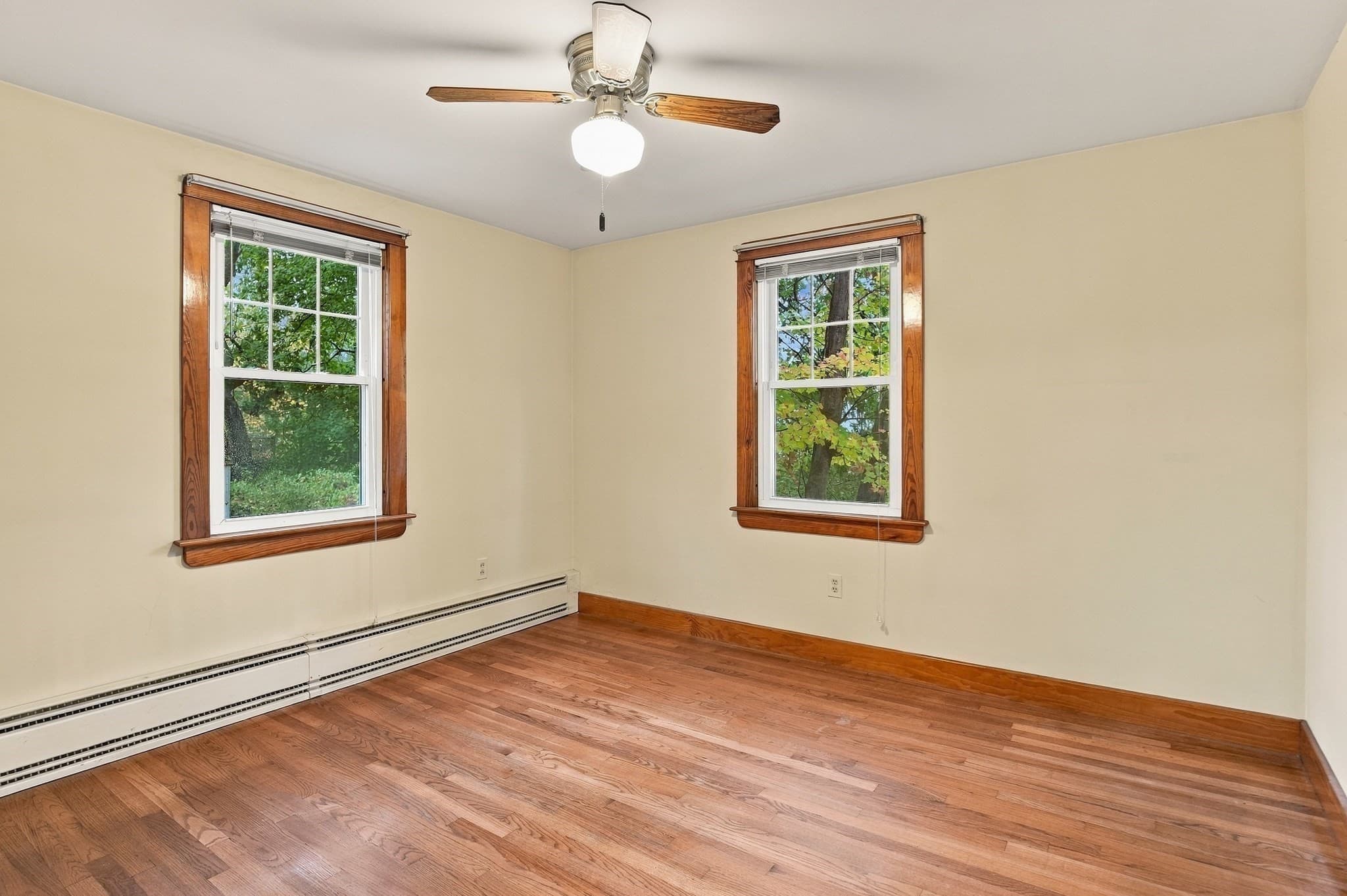 Single Family Residence at 147 Ninth Street, Leominster MA 01453, photo 13 of 33