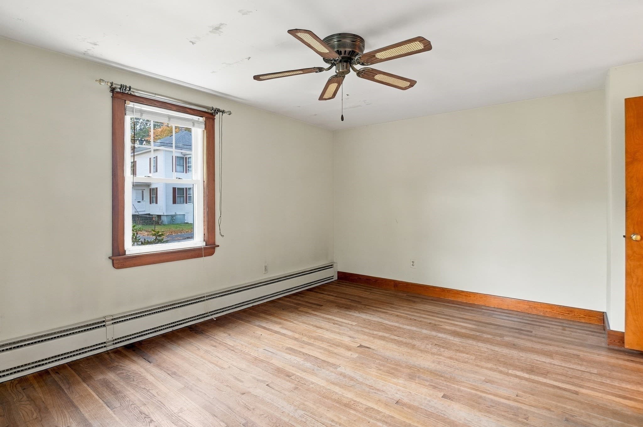 Single Family Residence at 147 Ninth Street, Leominster MA 01453, photo 12 of 33