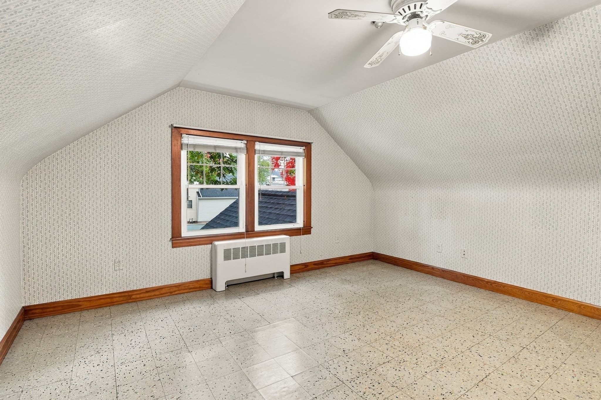 Single Family Residence at 147 Ninth Street, Leominster MA 01453, photo 20 of 33