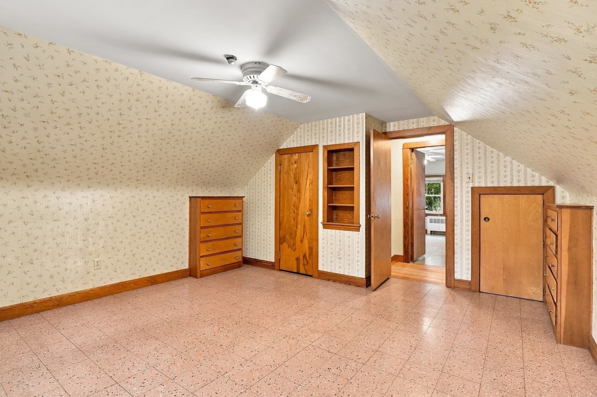 Single Family Residence at 147 Ninth Street, Leominster MA 01453, photo 18 of 33