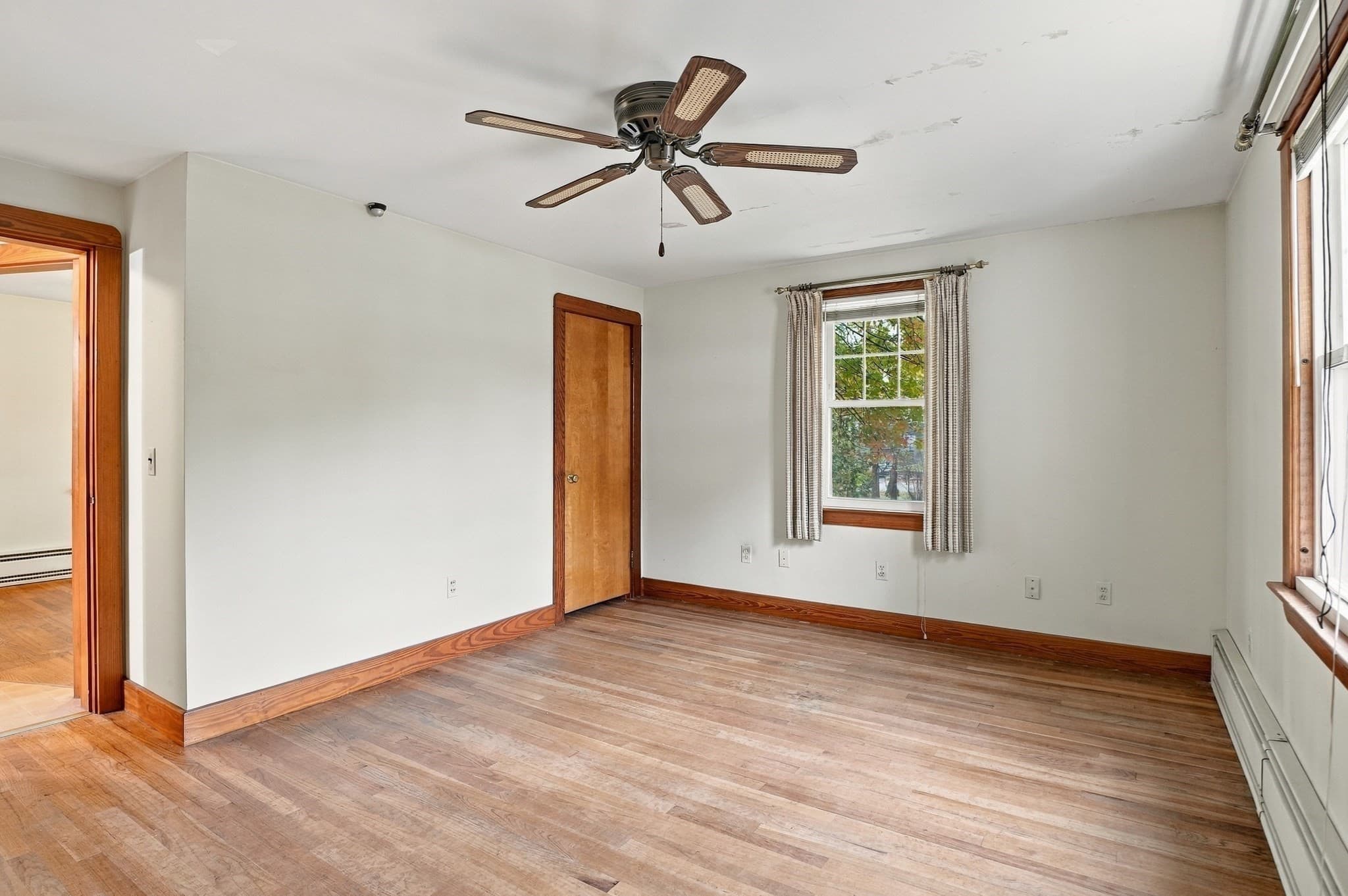 Single Family Residence at 147 Ninth Street, Leominster MA 01453, photo 11 of 33