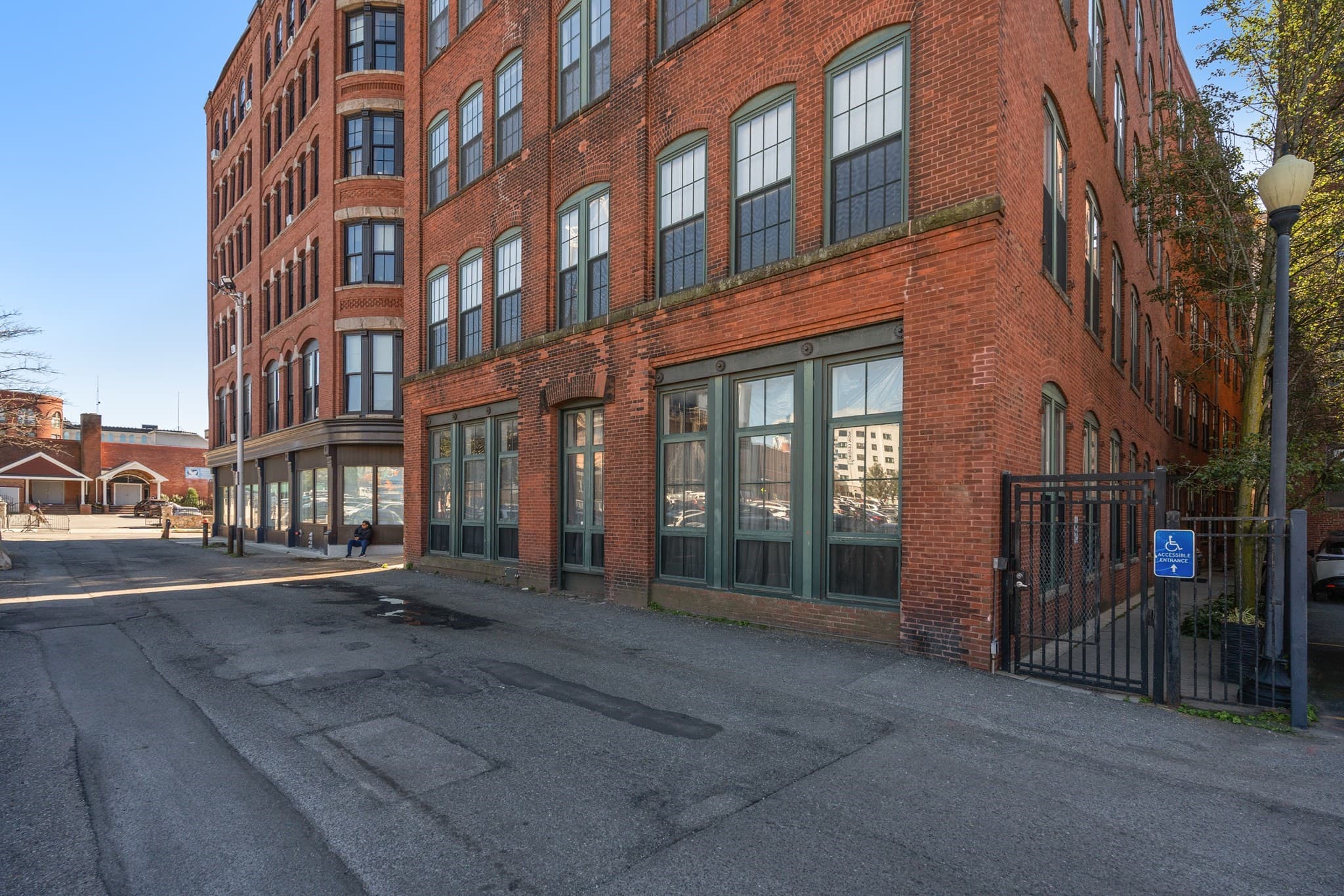 Condominium at 13-17 Willow St # 205, Lynn MA 01901, Lynn, photo 14 of 20