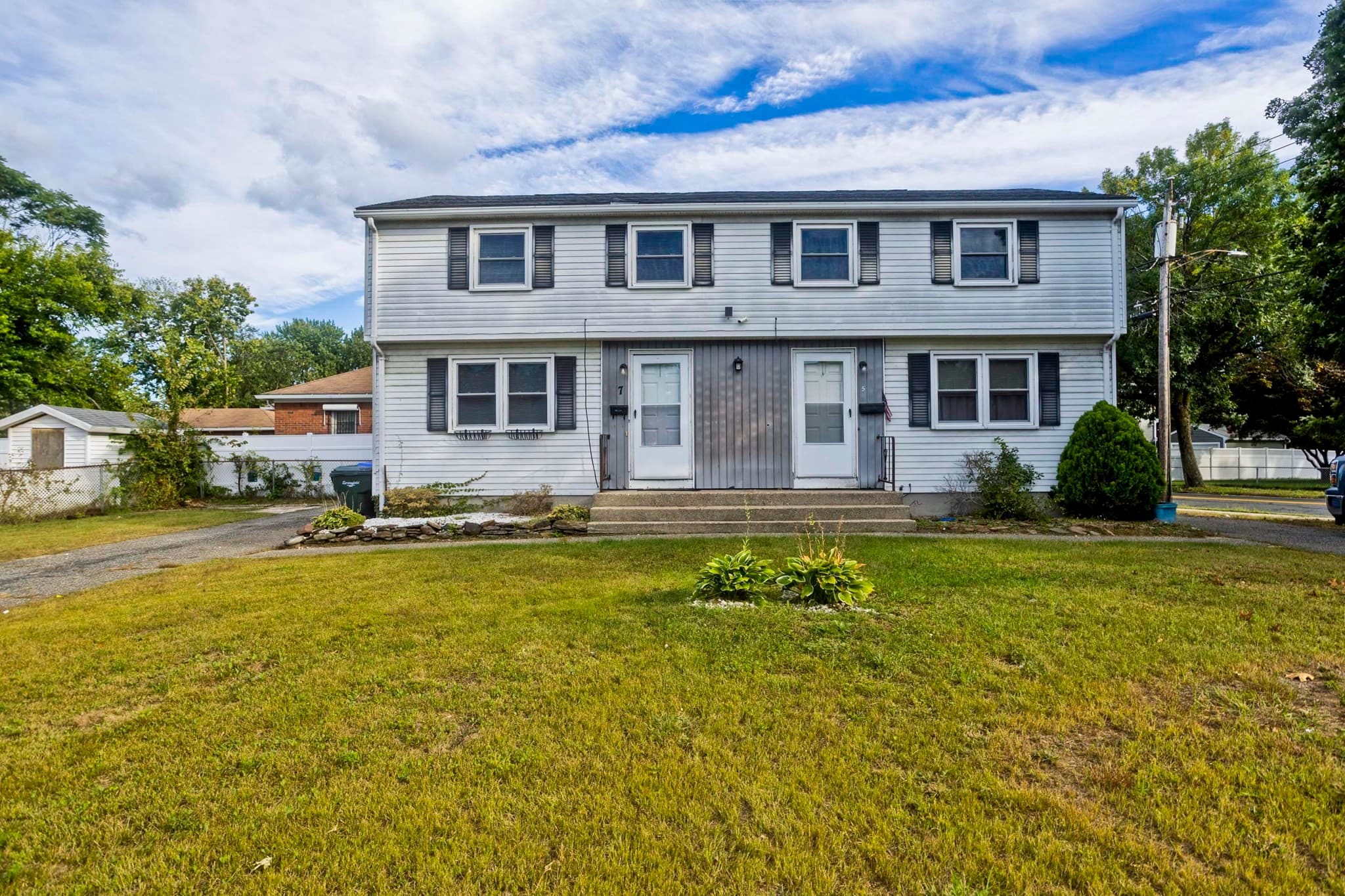 Multi Family at 5-7 Ellen St, Springfield MA 01104, Springfield, photo 2 of 23