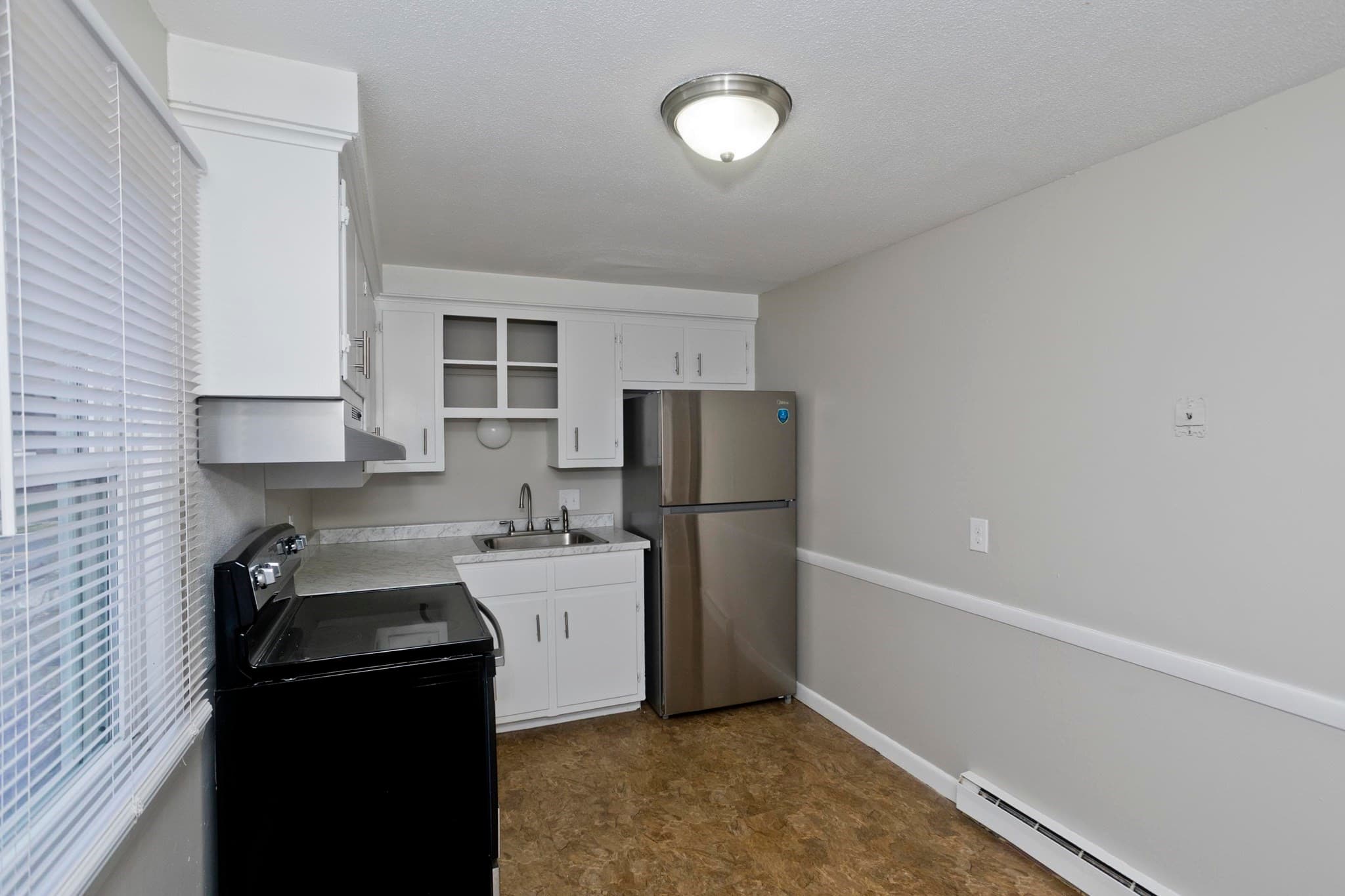 Multi Family at 5-7 Ellen St, Springfield MA 01104, Springfield, photo 5 of 23