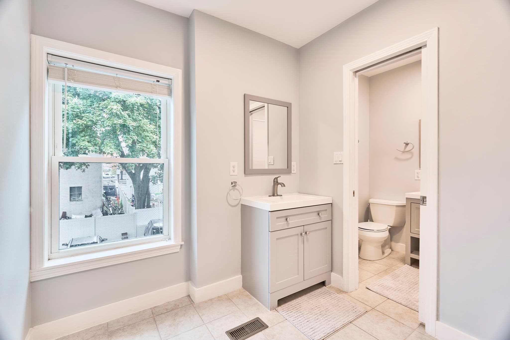Condominium at 13 Hartwell St # 1, Waltham MA 02453, Waltham, photo 27 of 32