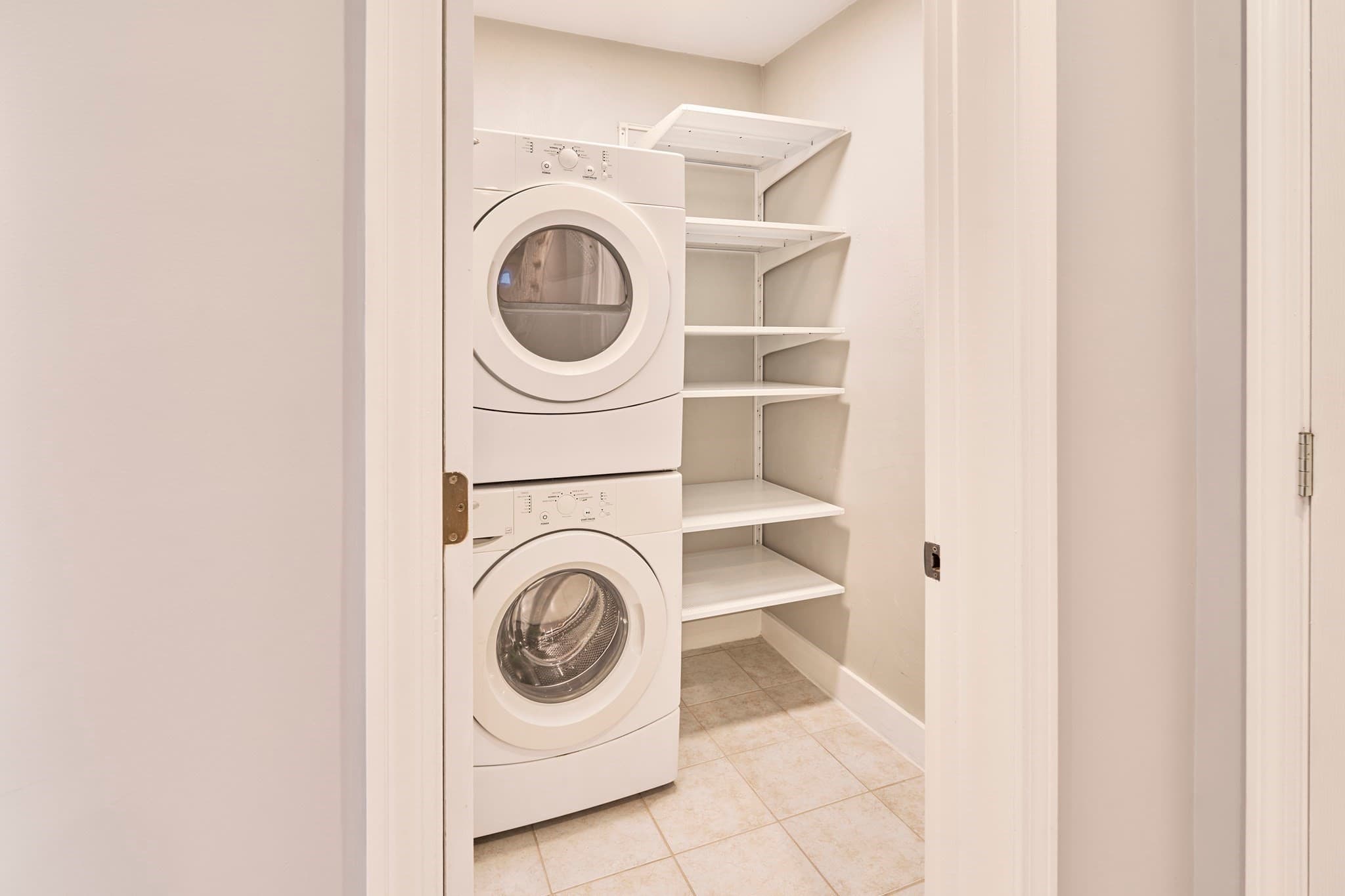 Condominium at 13 Hartwell St # 1, Waltham MA 02453, Waltham, photo 16 of 32