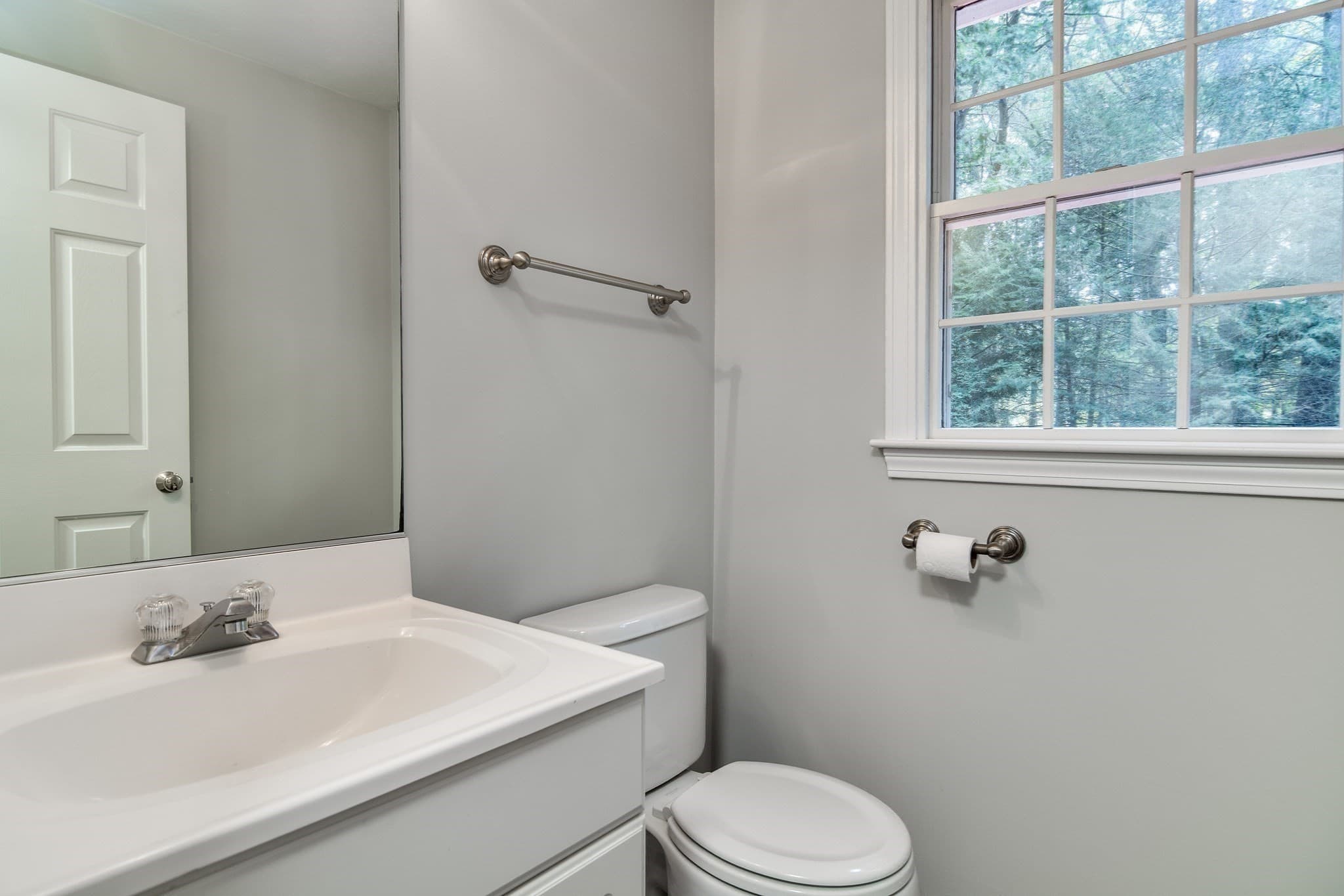 Single Family Residence at 81 Tisdale Drive, Dover MA 02030, Dover, photo 12 of 25