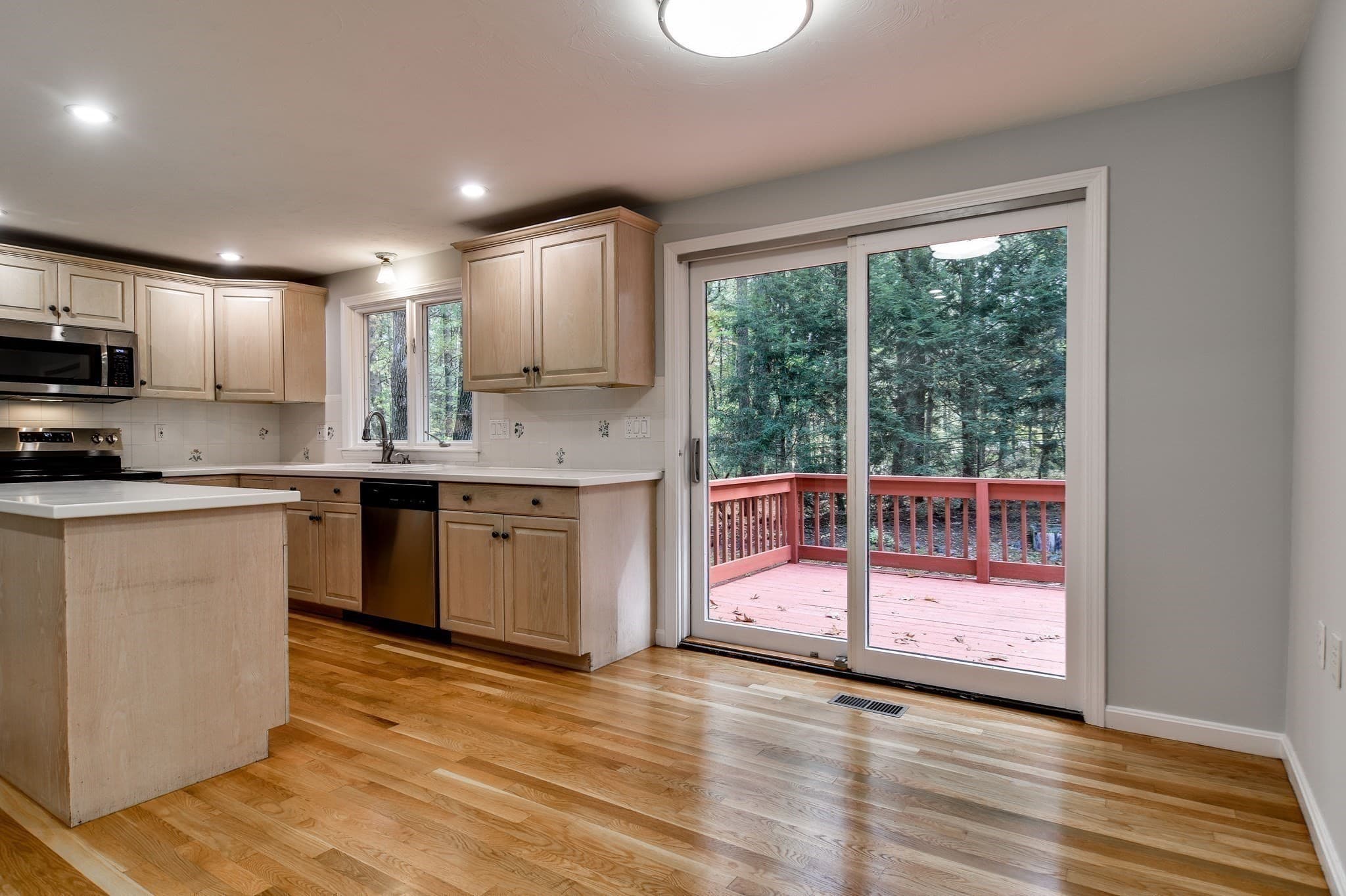Single Family Residence at 81 Tisdale Drive, Dover MA 02030, Dover, photo 9 of 25