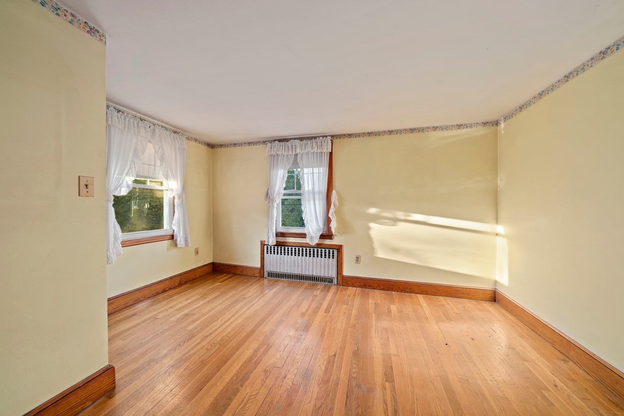 Single Family Residence at 50 Lyons St, Quincy MA 02169, Quincy, photo 23 of 38
