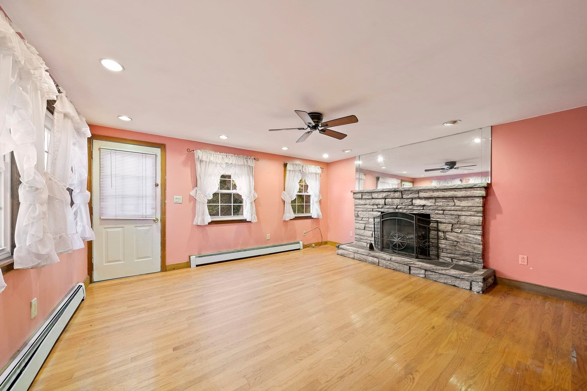 Single Family Residence at 50 Lyons St, Quincy MA 02169, Quincy, photo 14 of 38